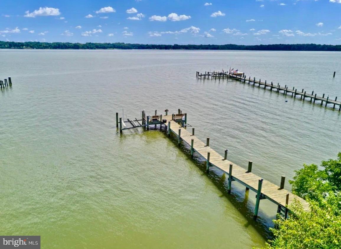1400 TOWN POINT ROAD