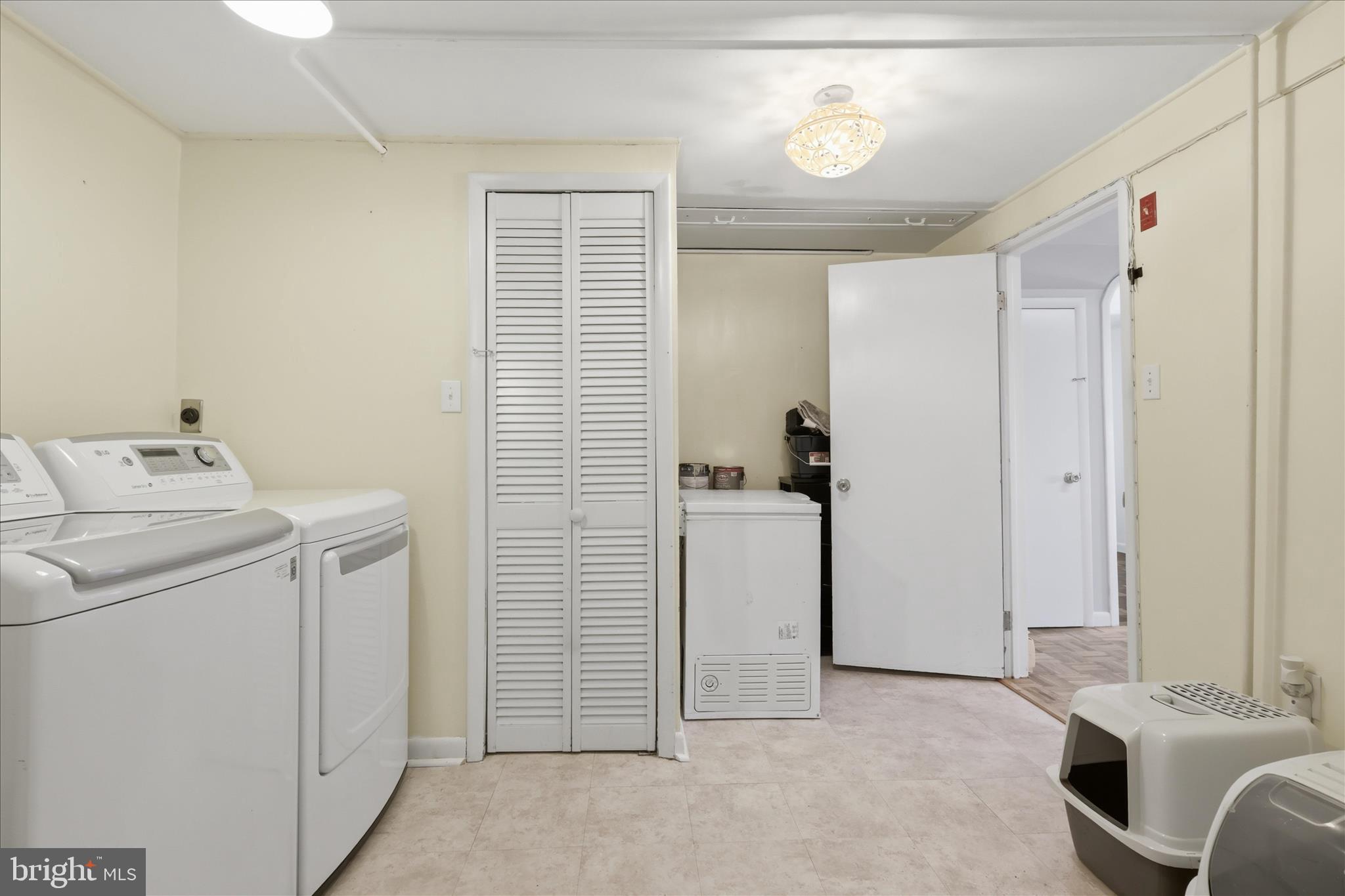 BRUNSWICK - Residential