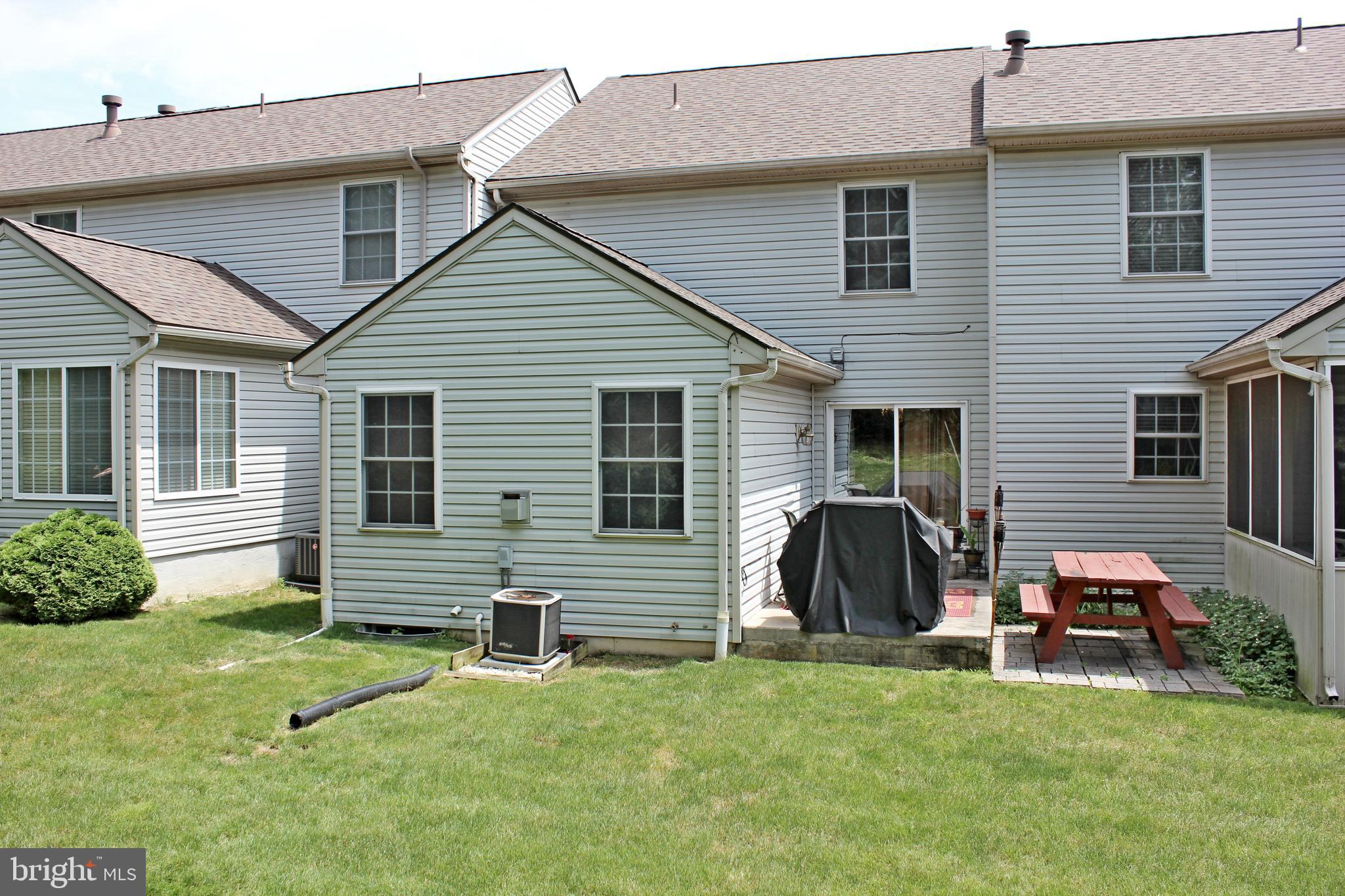 GRANDVIEW MEADOWS - Residential