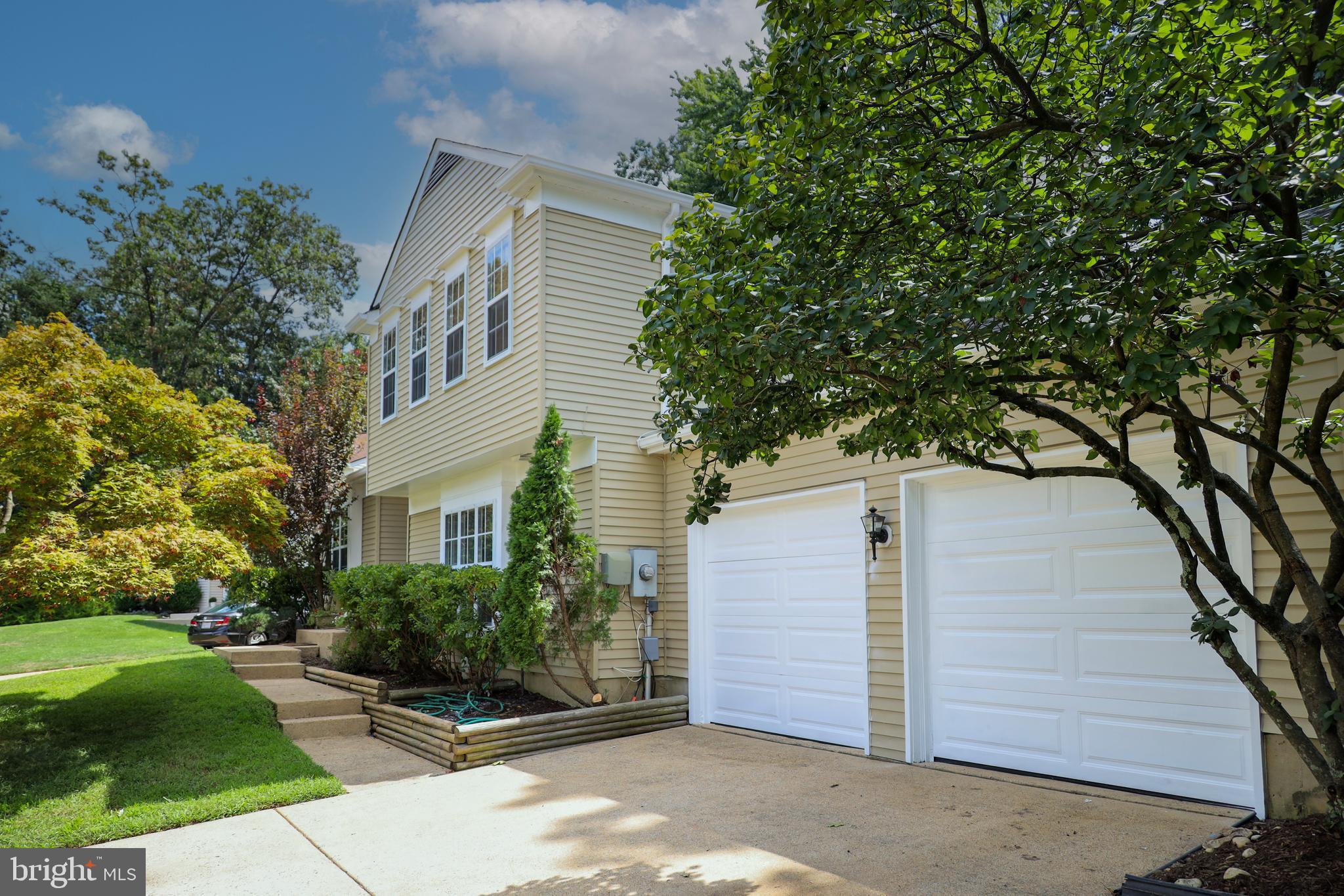 FRANCONIA FOREST - Residential Lease