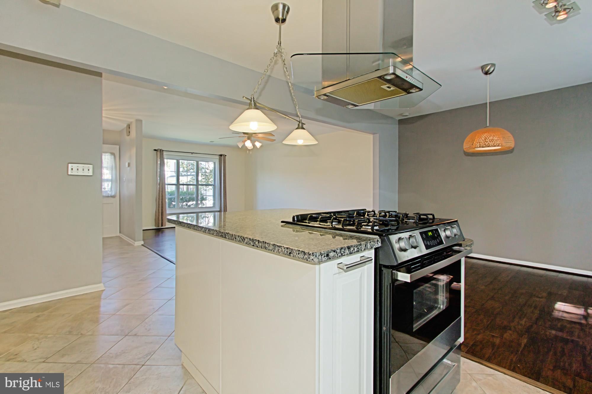 FRANCONIA FOREST - Residential Lease