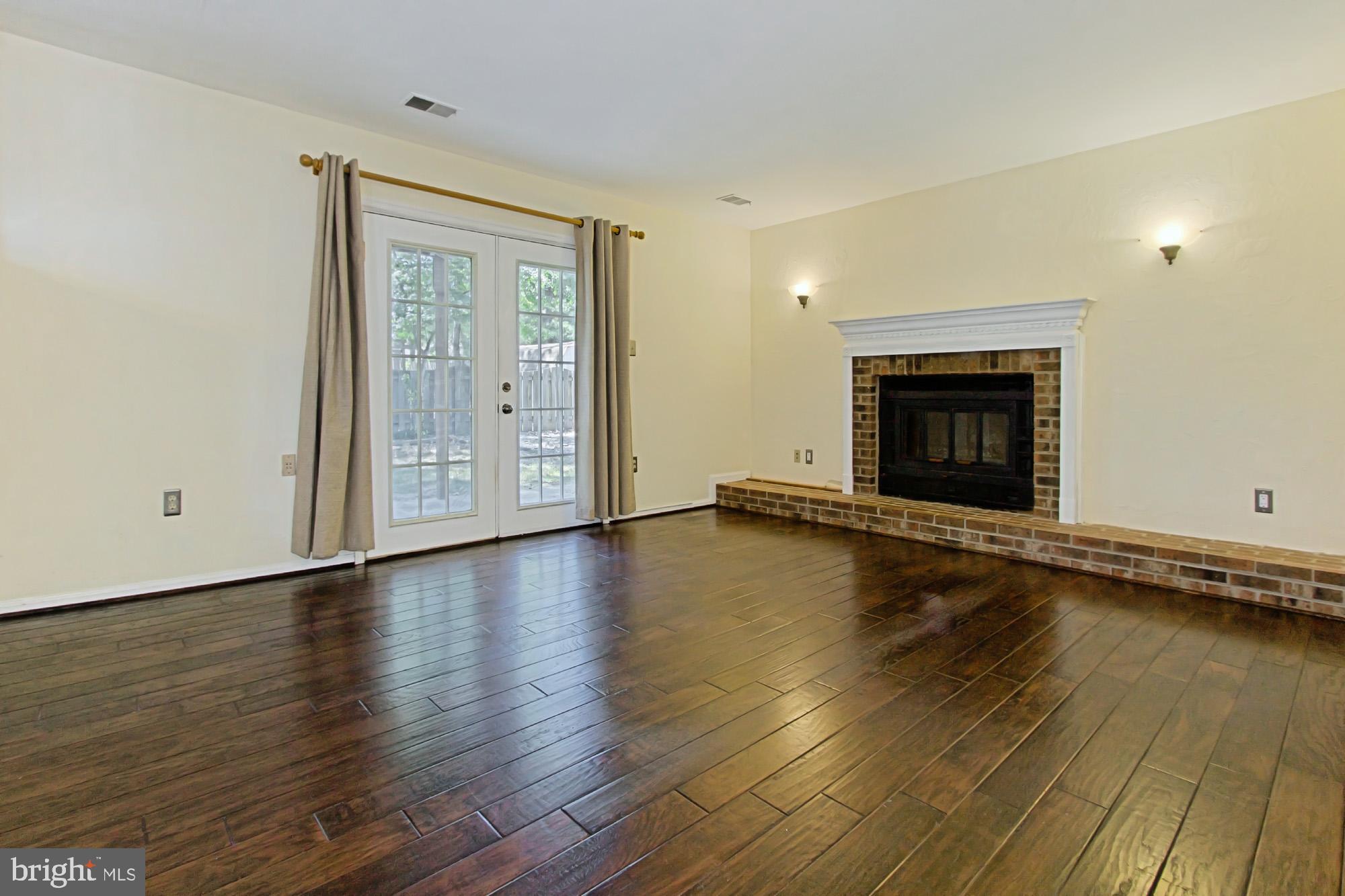 FRANCONIA FOREST - Residential Lease