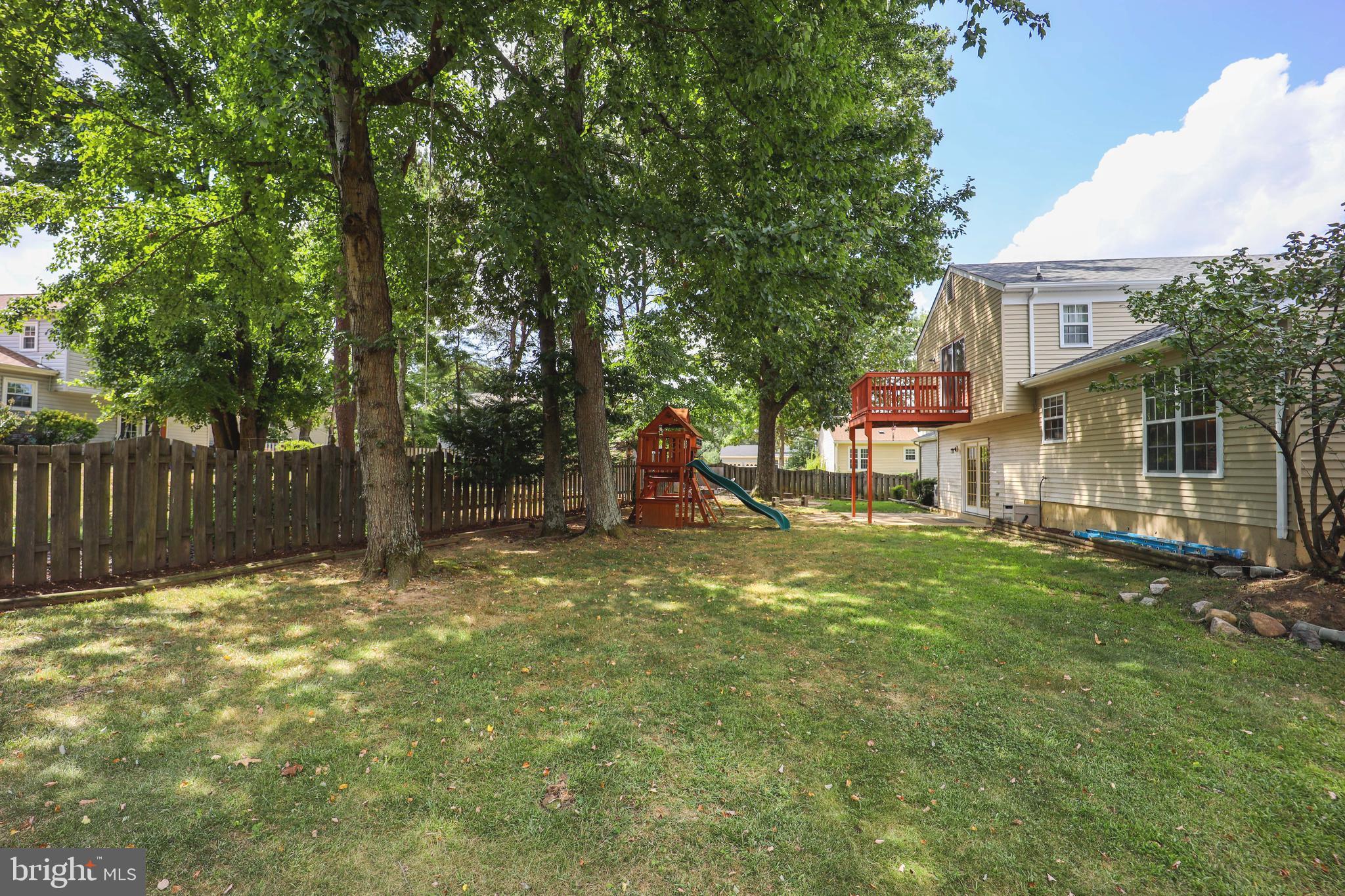 FRANCONIA FOREST - Residential Lease