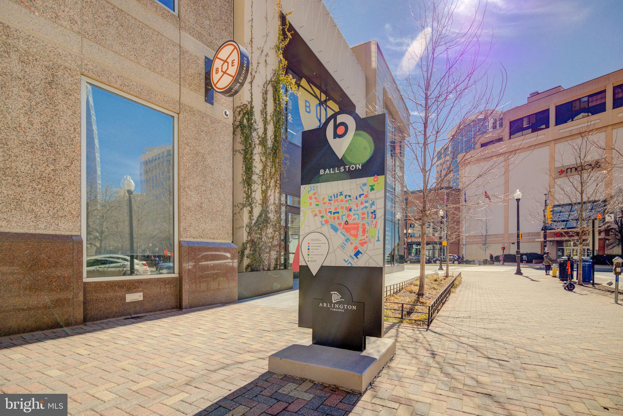 SUMMERWALK - Residential