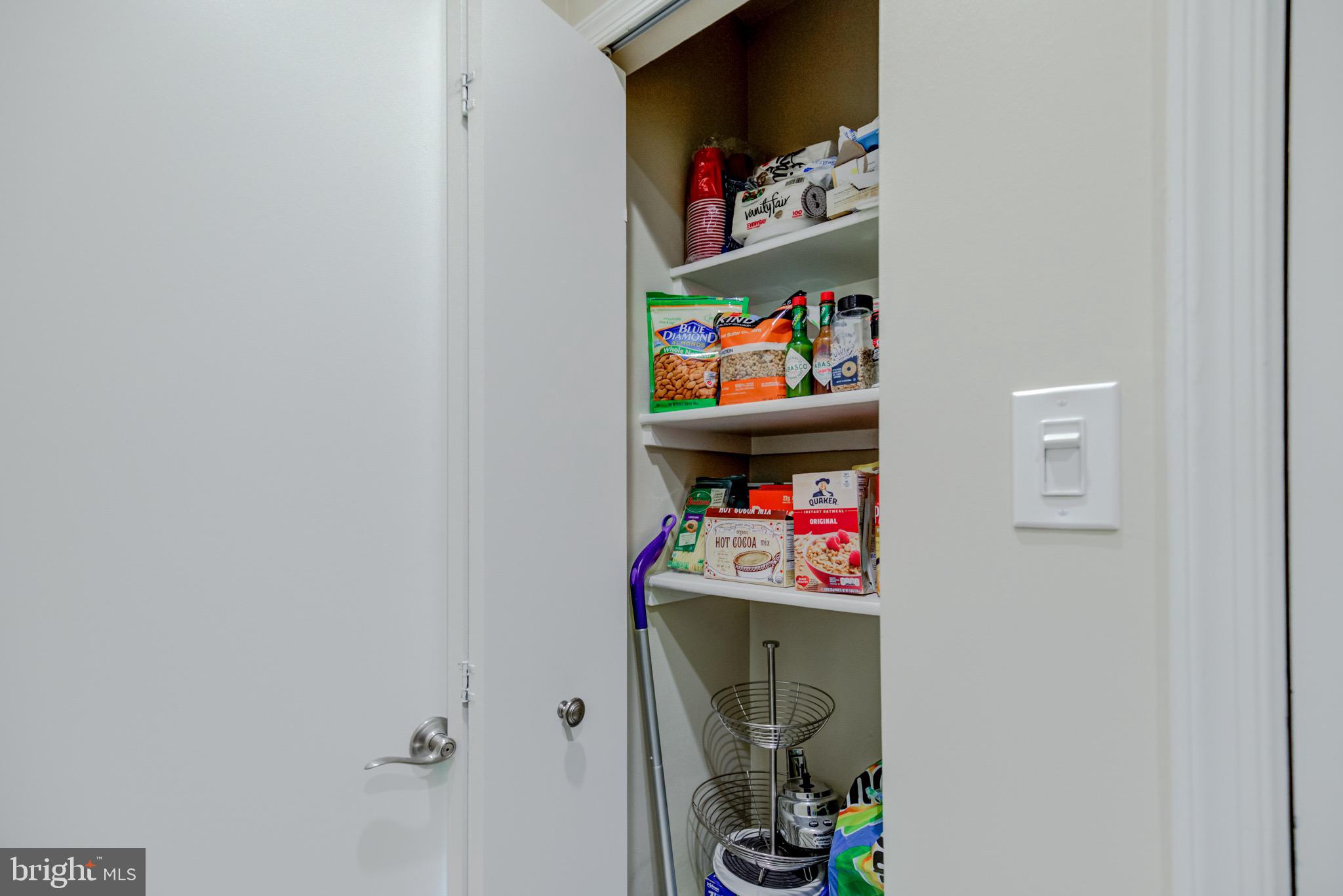 SUMMERWALK - Residential