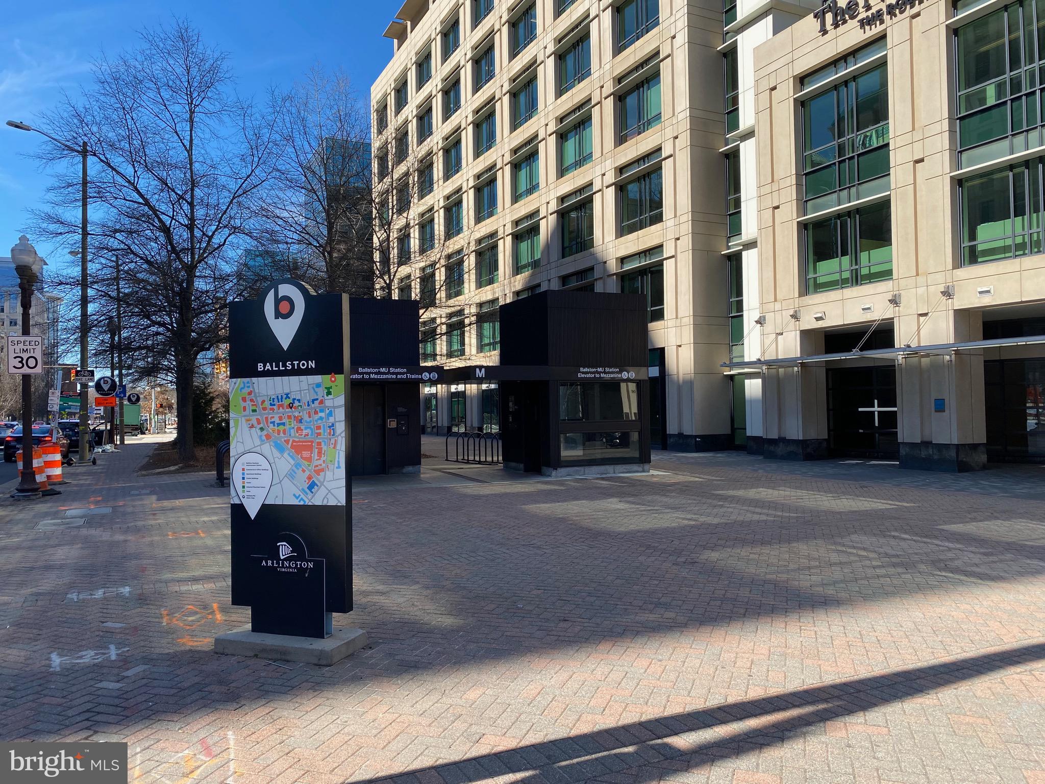 SUMMERWALK - Residential