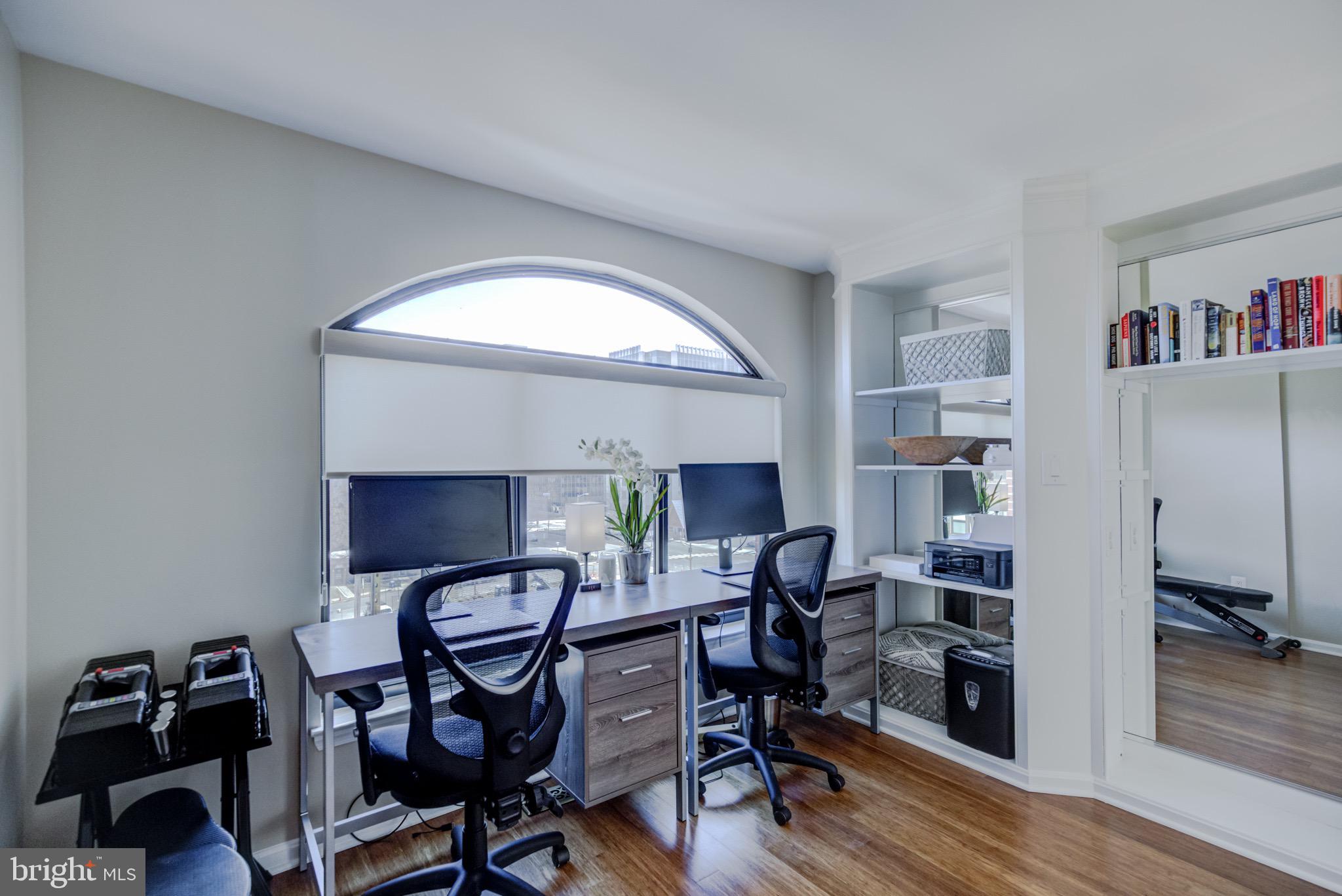 SUMMERWALK - Residential