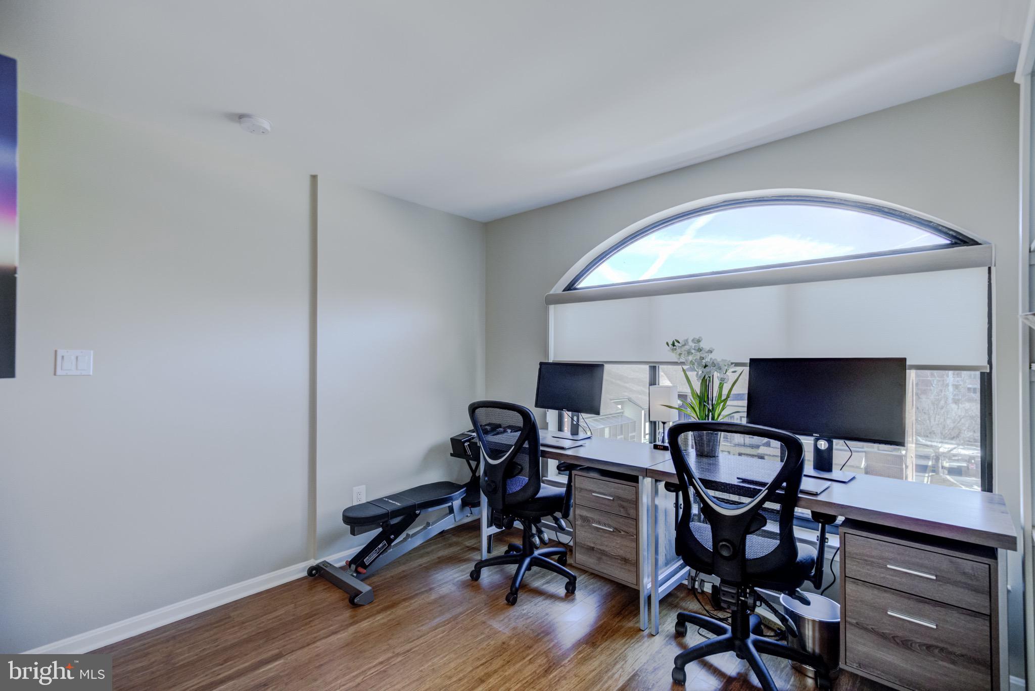 SUMMERWALK - Residential