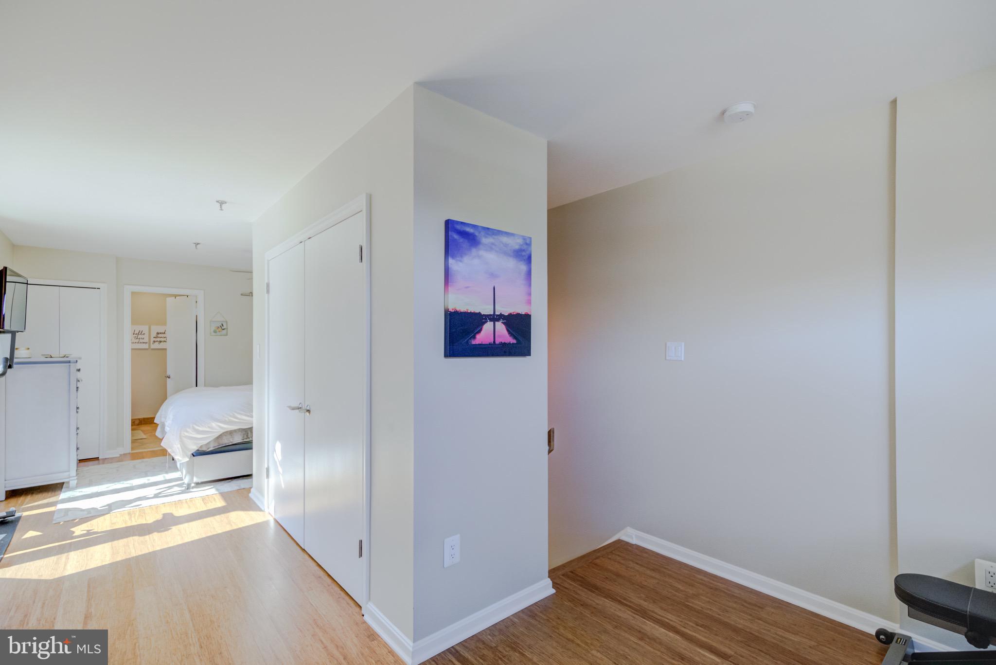 SUMMERWALK - Residential