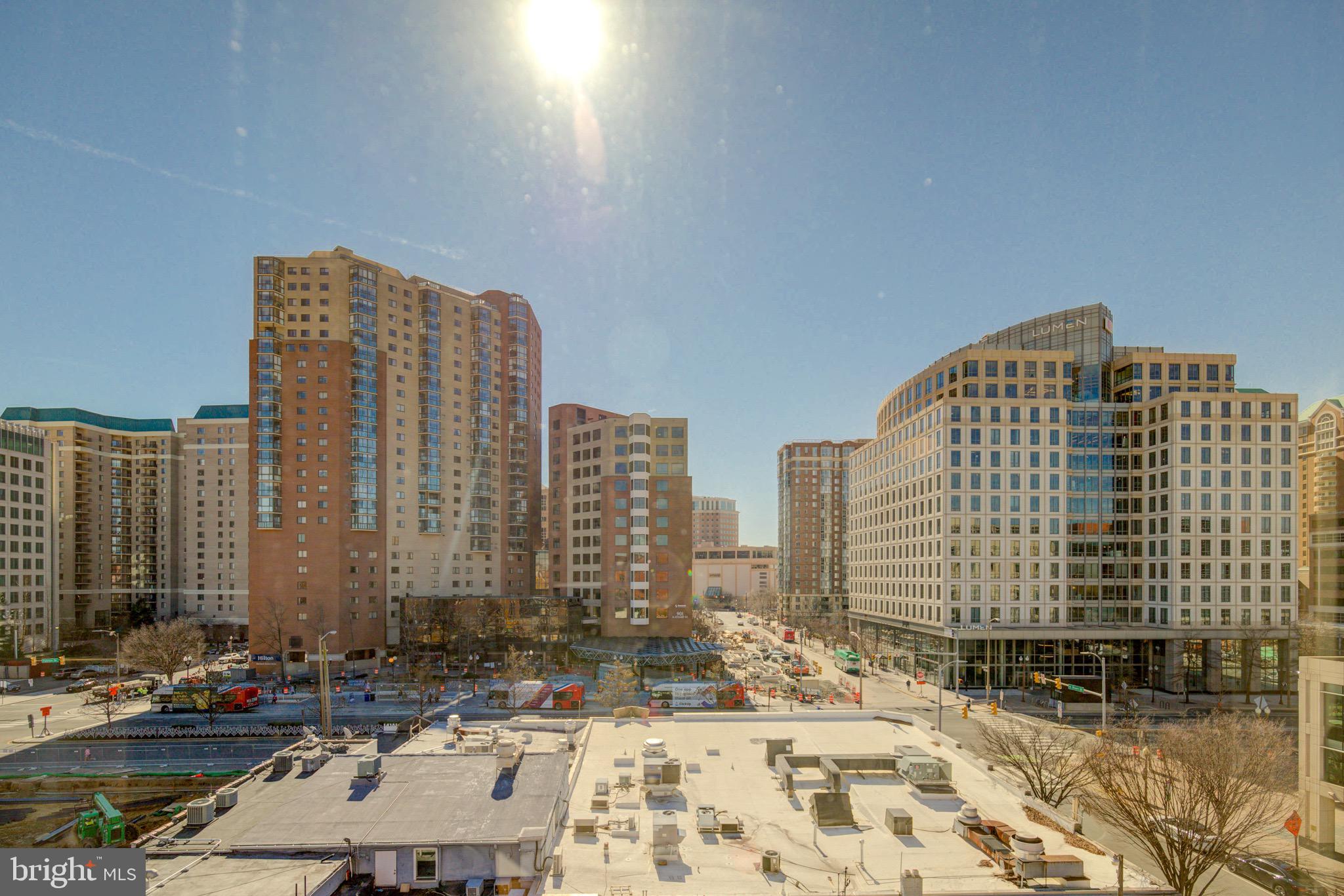 SUMMERWALK - Residential