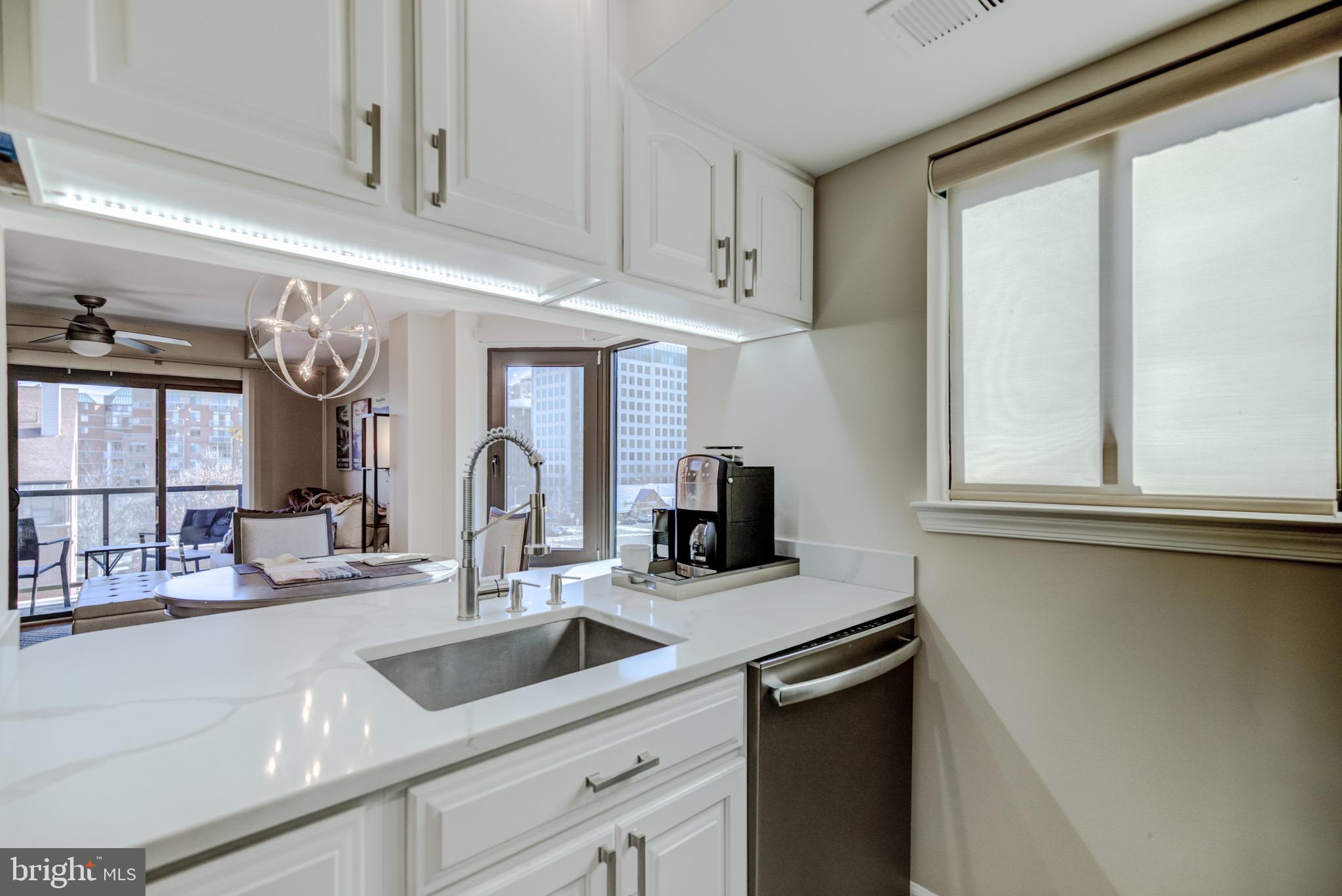 SUMMERWALK - Residential