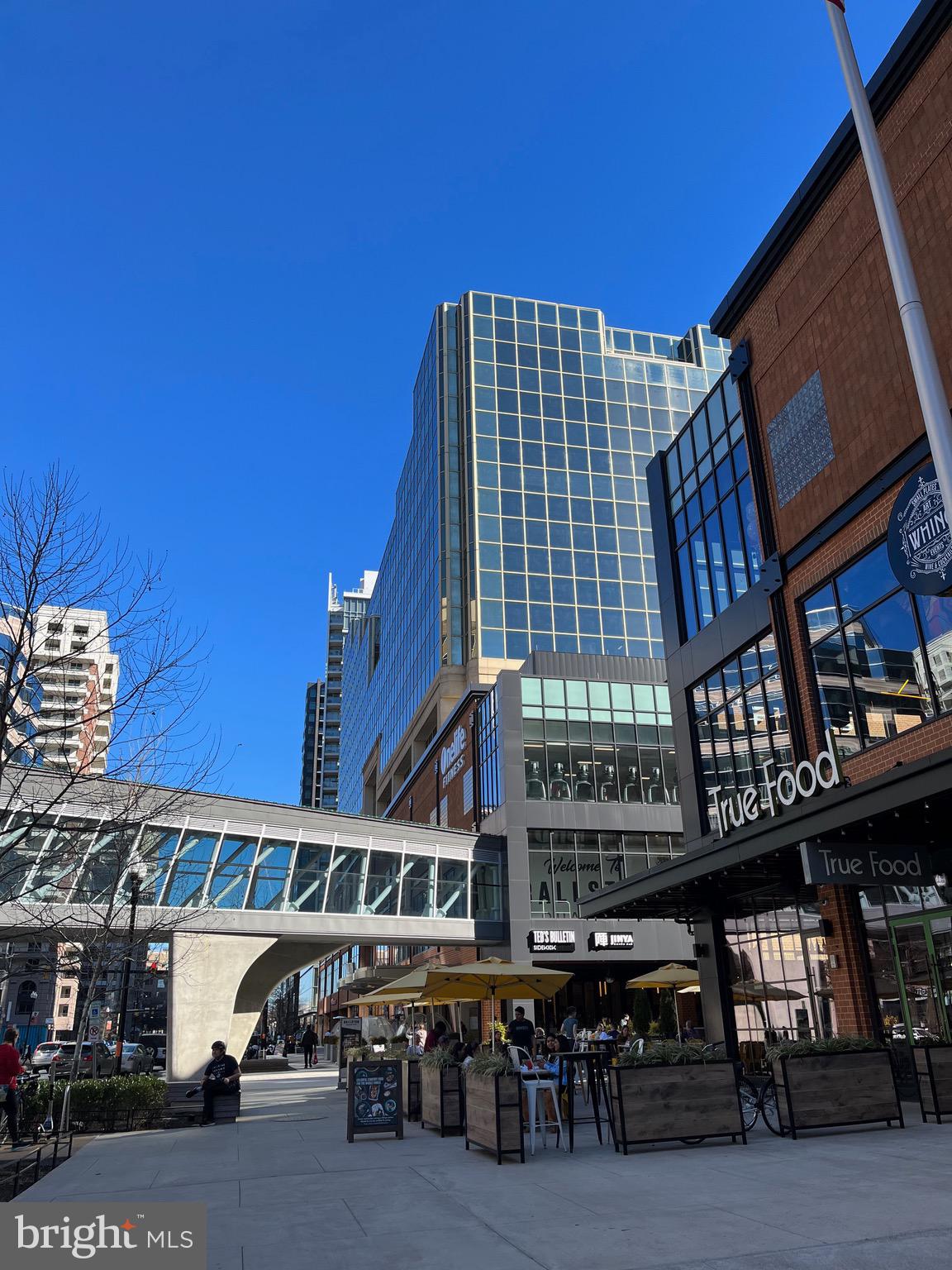 SUMMERWALK - Residential