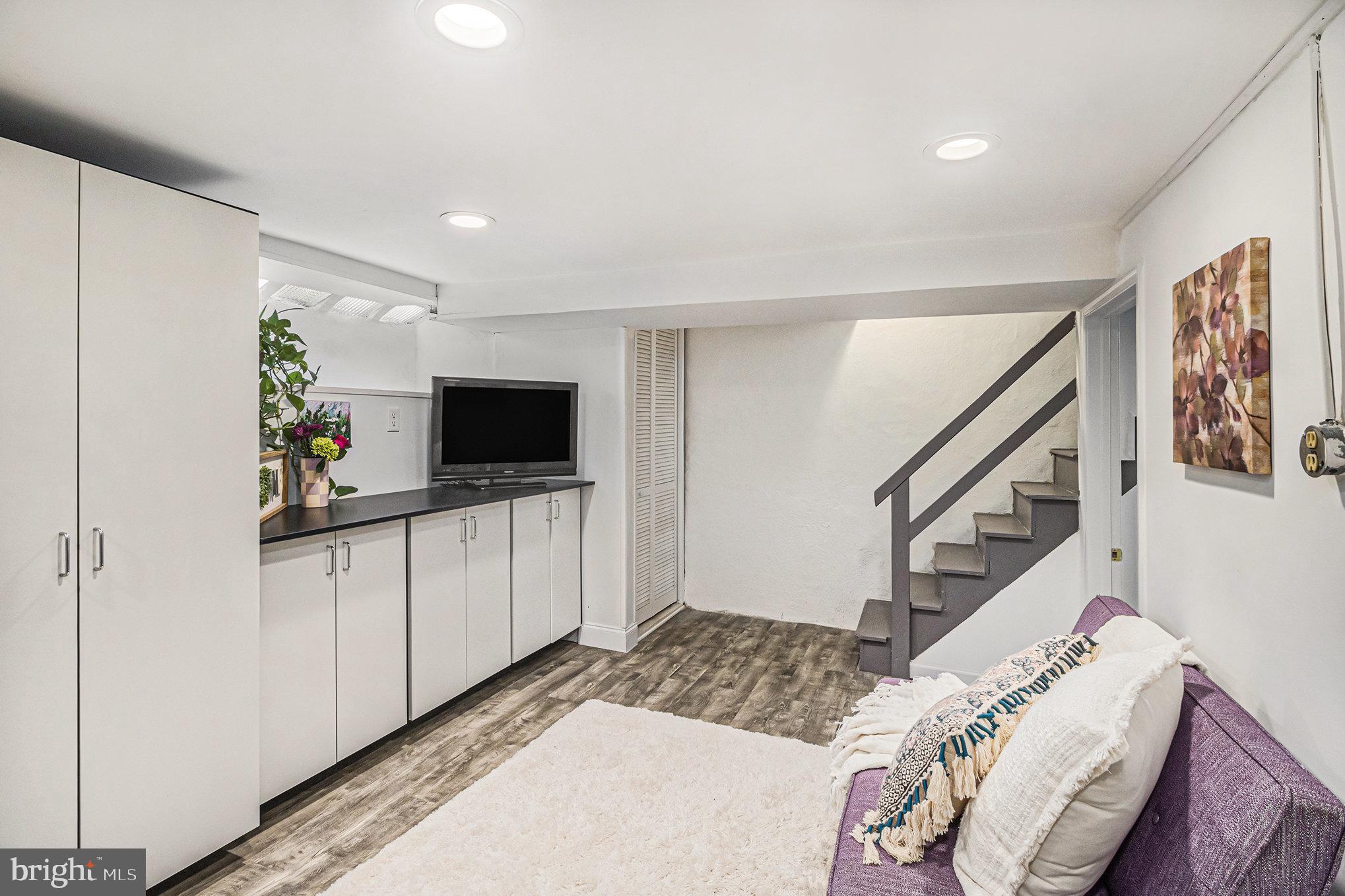 DREXEL HILL - Residential