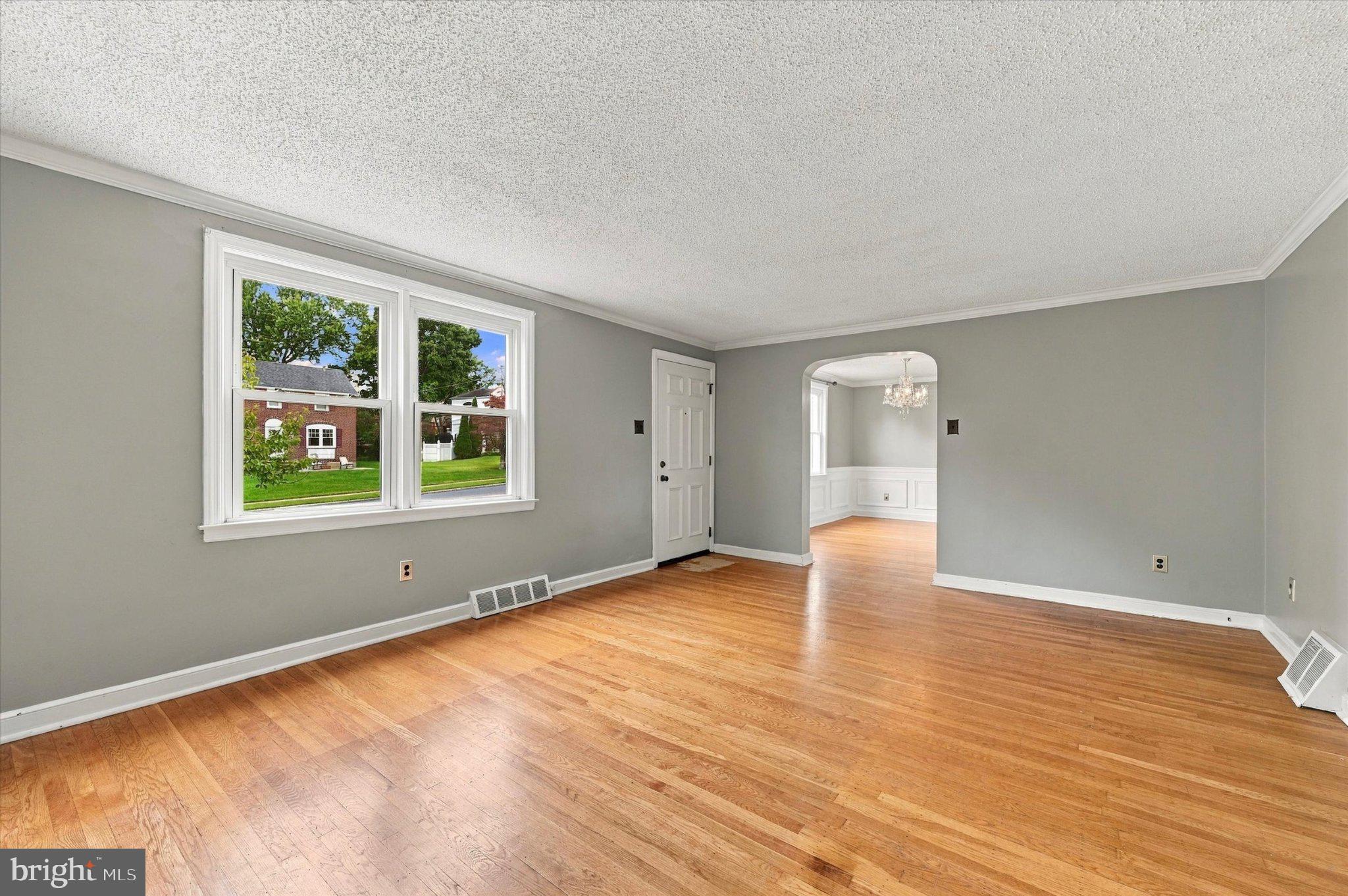 529 CLAREMONT ROAD
