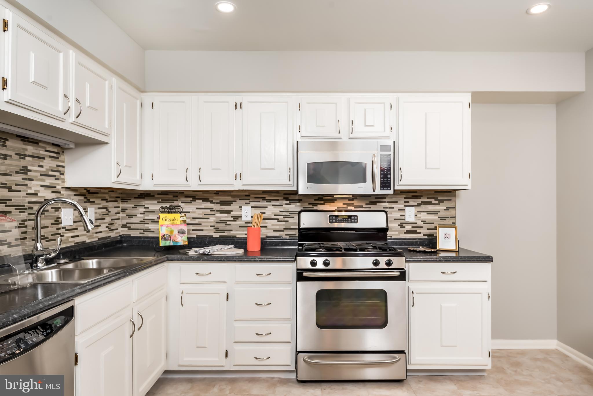 DALE CITY - Residential