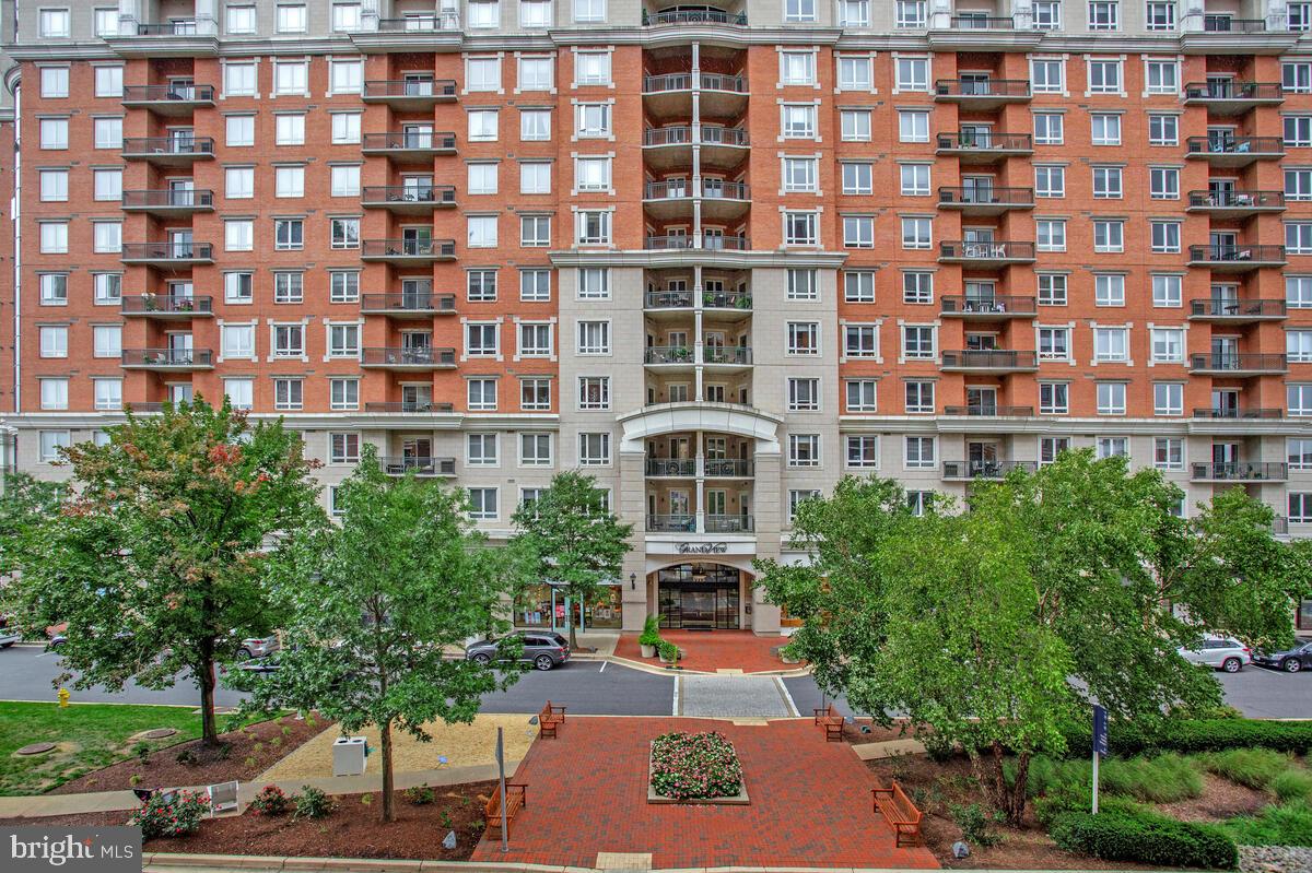 GRANDVIEW AT ANNAPOLIS TOWNE CENTRE - Residential