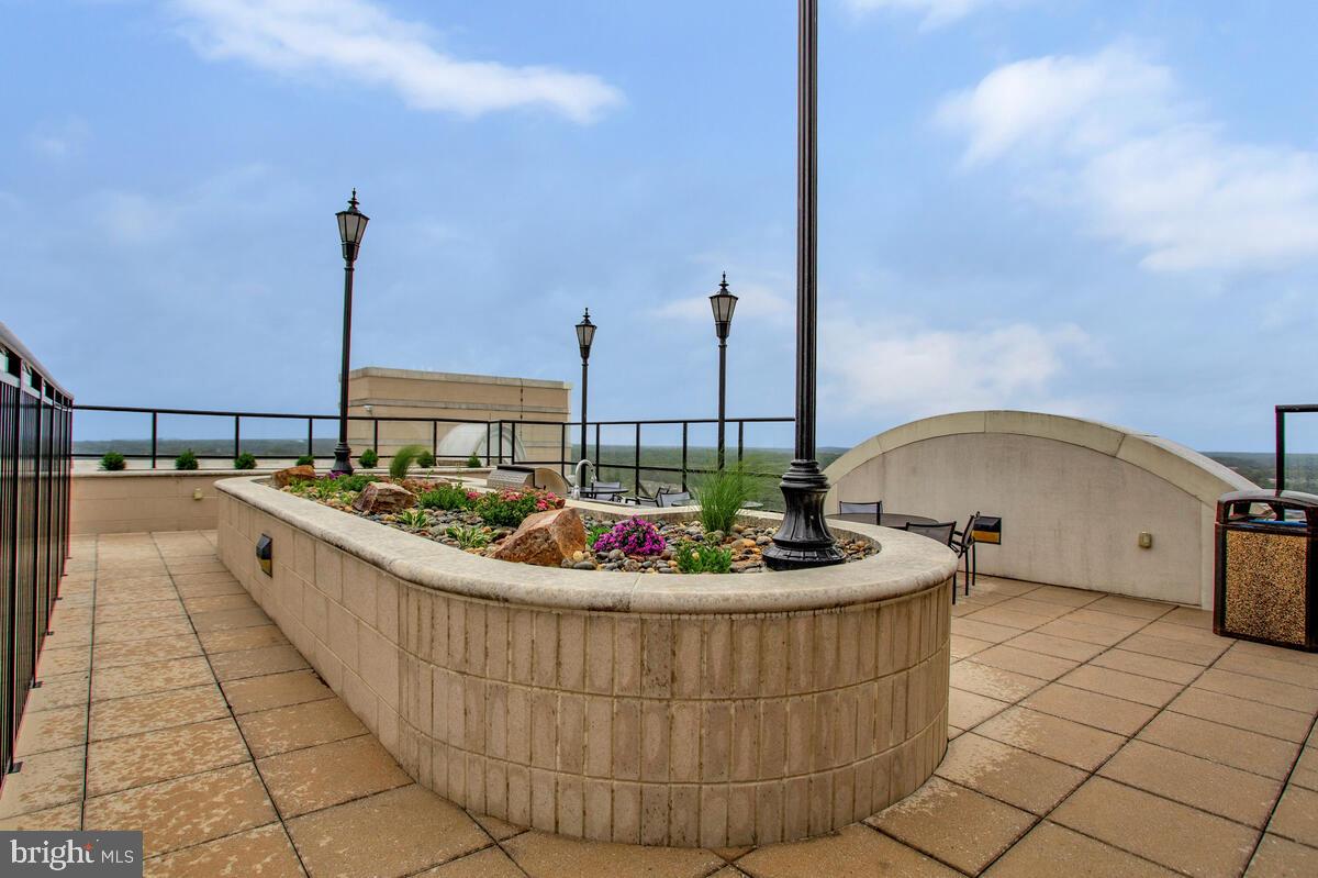 GRANDVIEW AT ANNAPOLIS TOWNE CENTRE - Residential