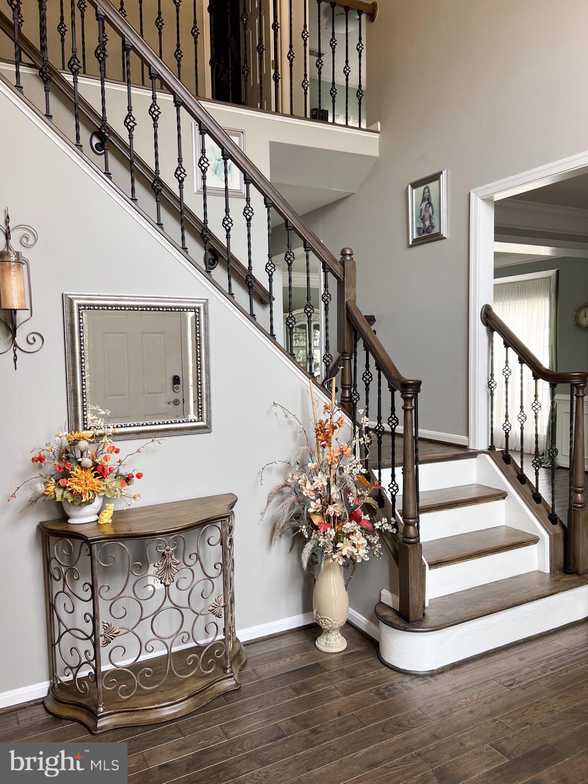 22075 WATER RUN COURT
