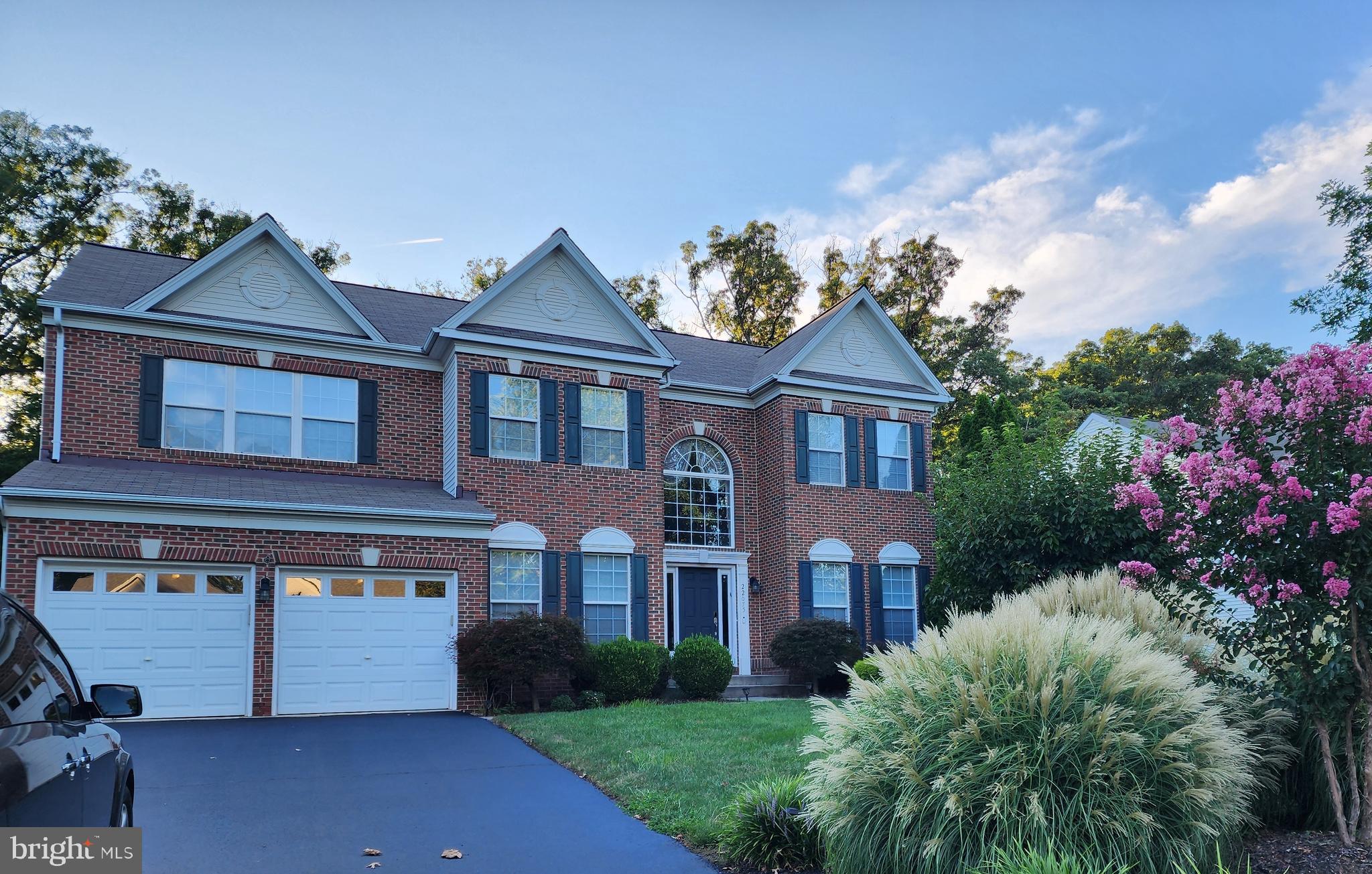 22075 WATER RUN COURT
