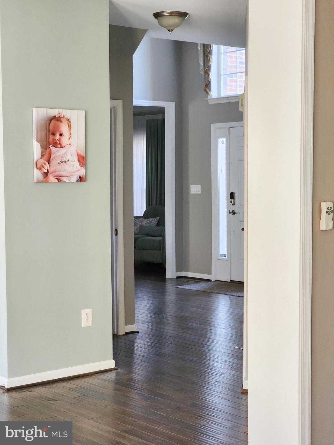 VANTAGE POINTE - Residential