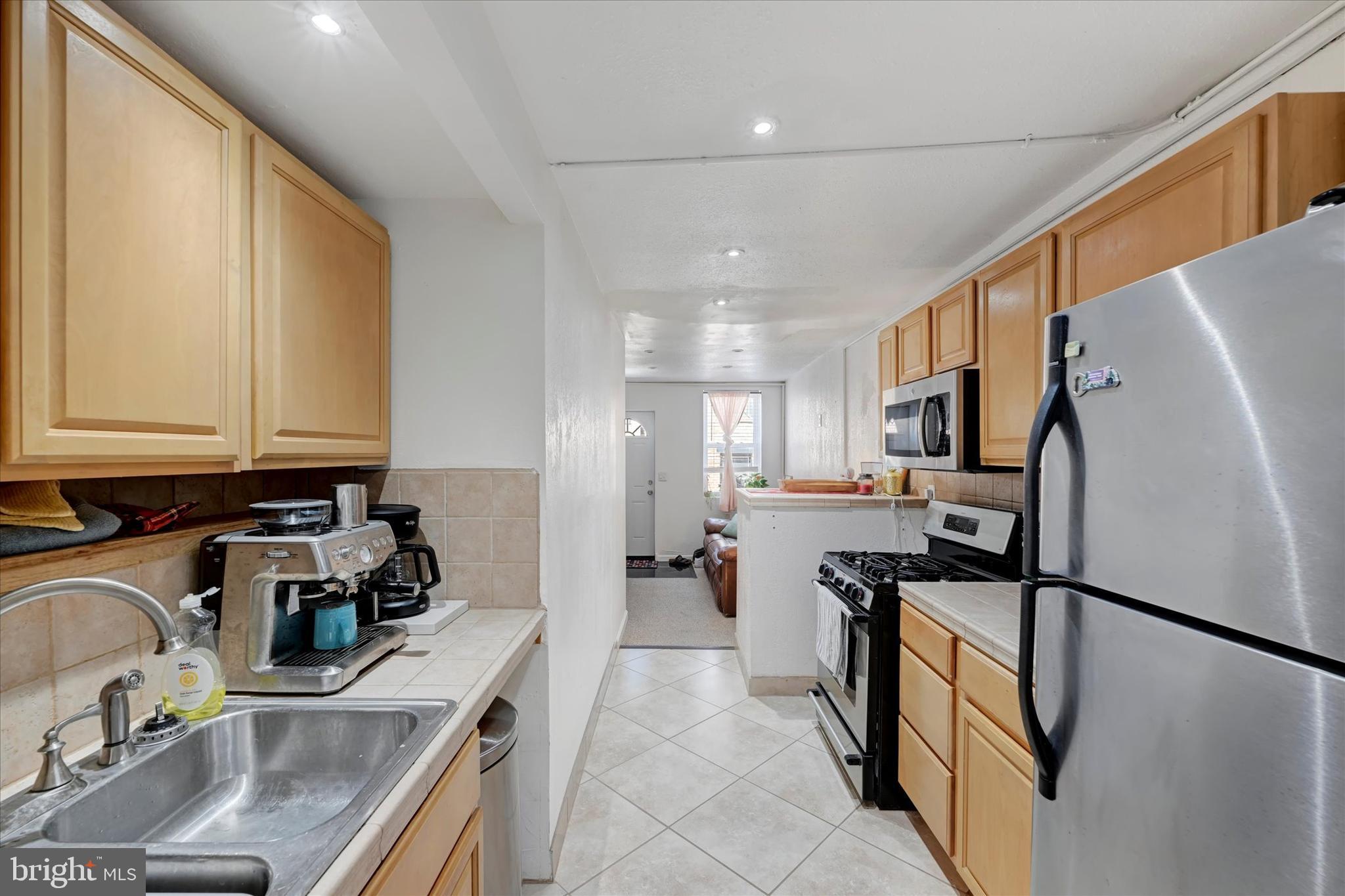 UPPER FELLS POINT - Residential