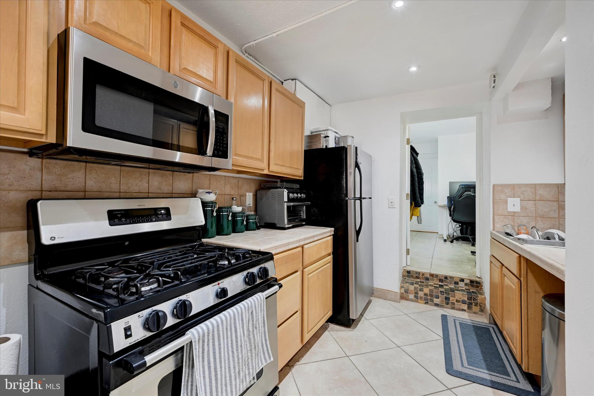 UPPER FELLS POINT - Residential