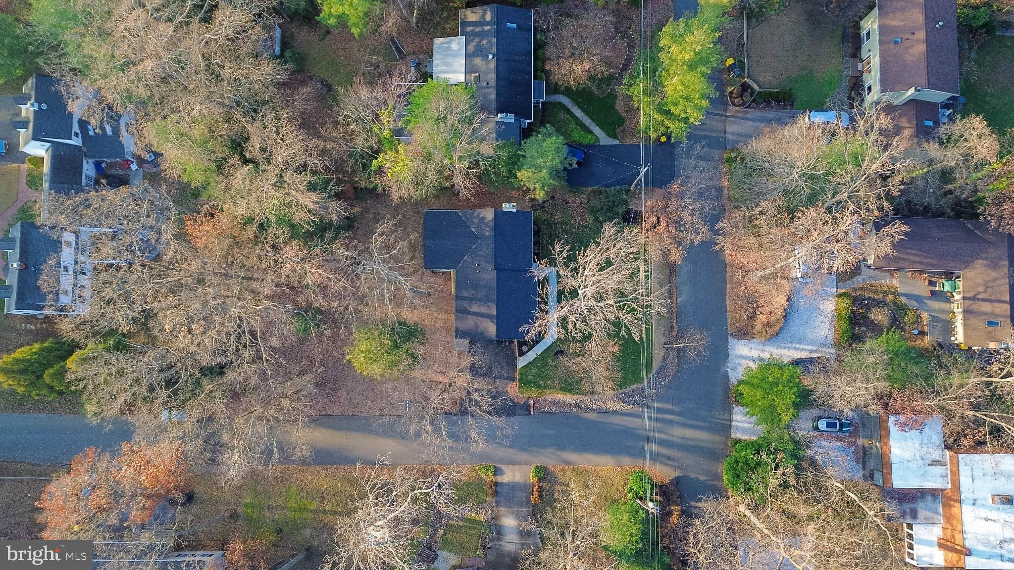 ANNAPOLIS ROADS - Residential