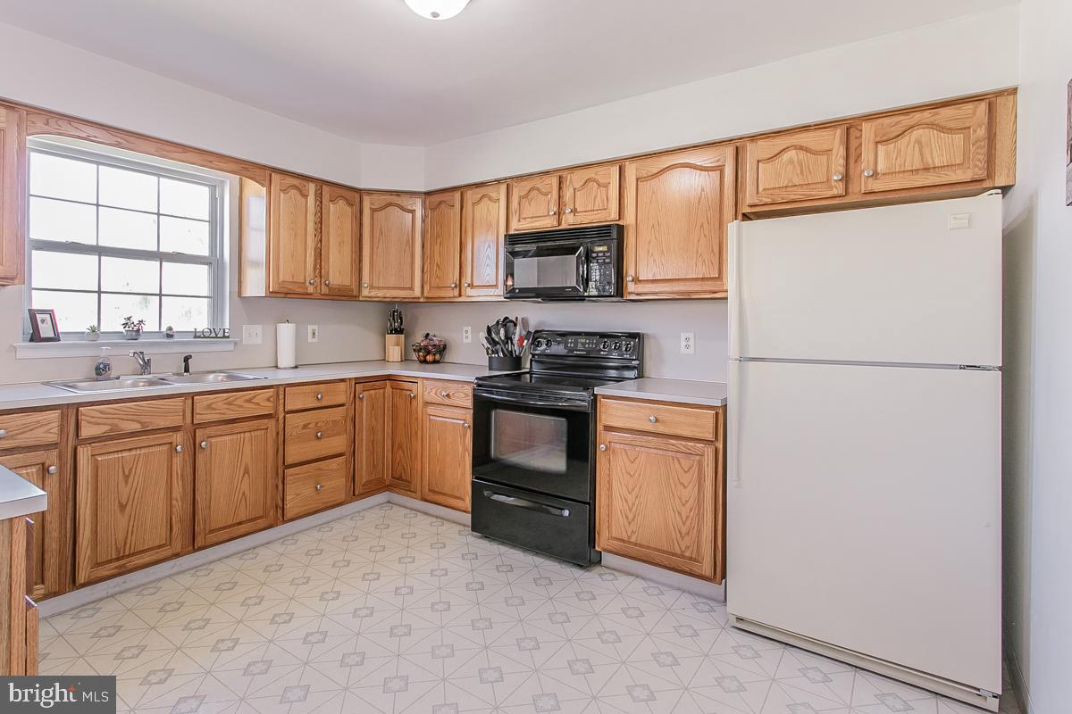 BANBURY CROSSING - Residential