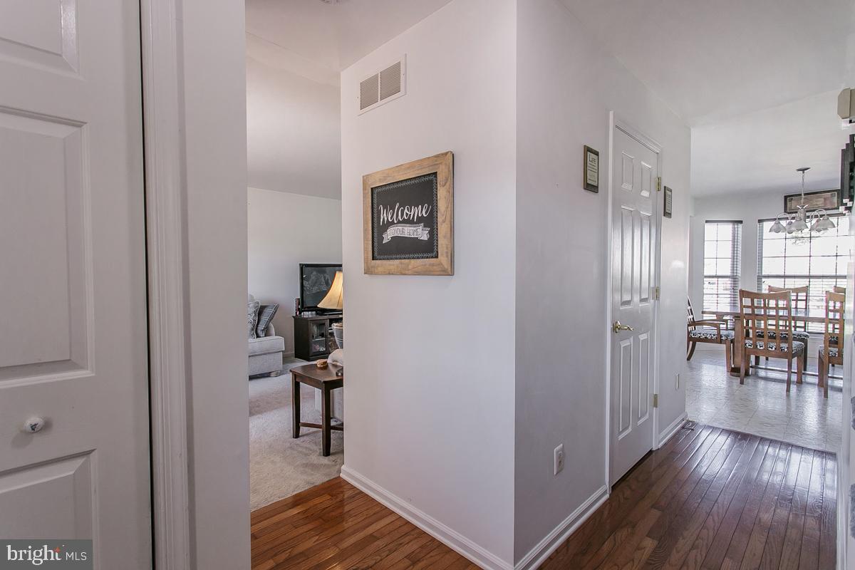 BANBURY CROSSING - Residential