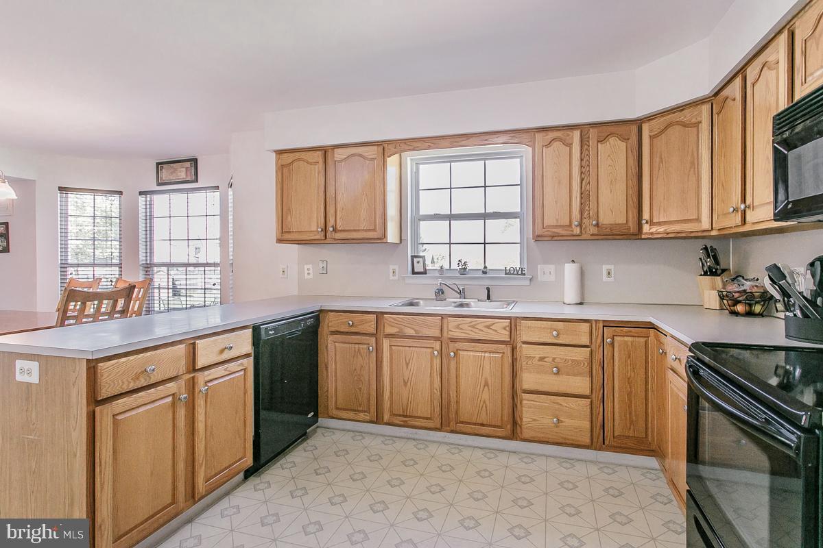 BANBURY CROSSING - Residential