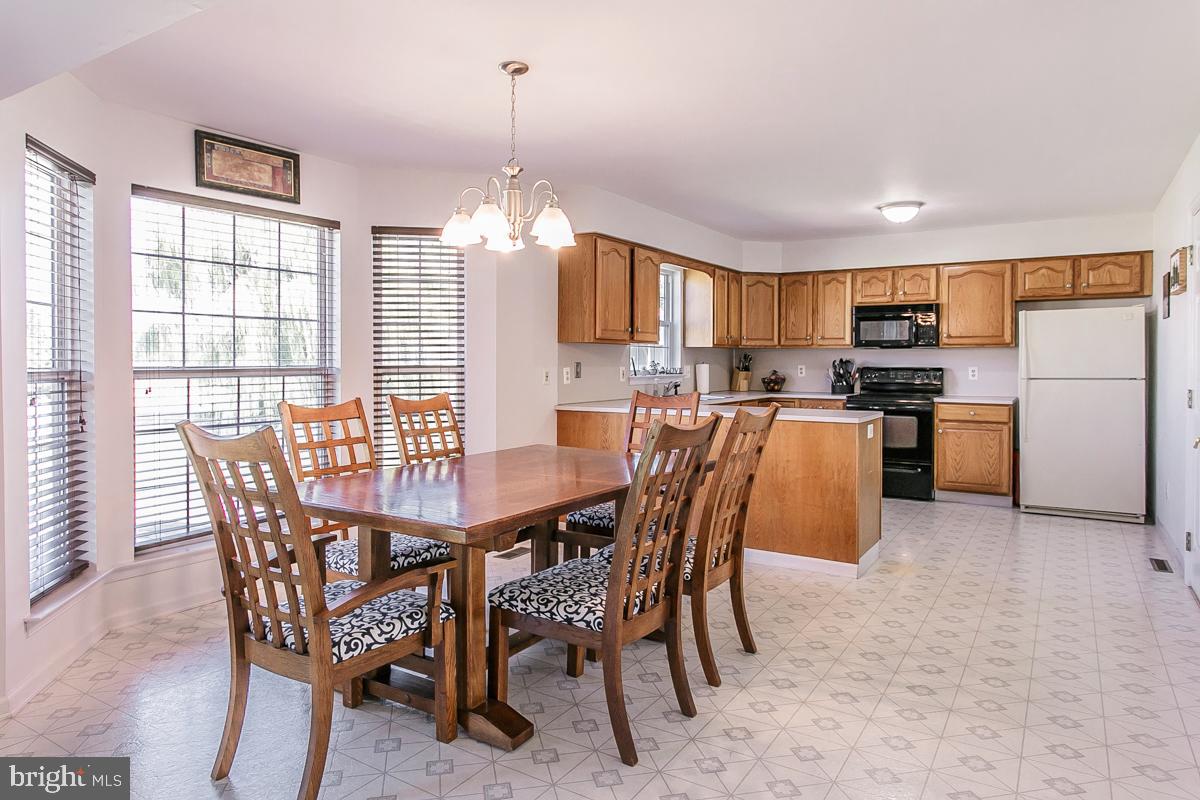 BANBURY CROSSING - Residential