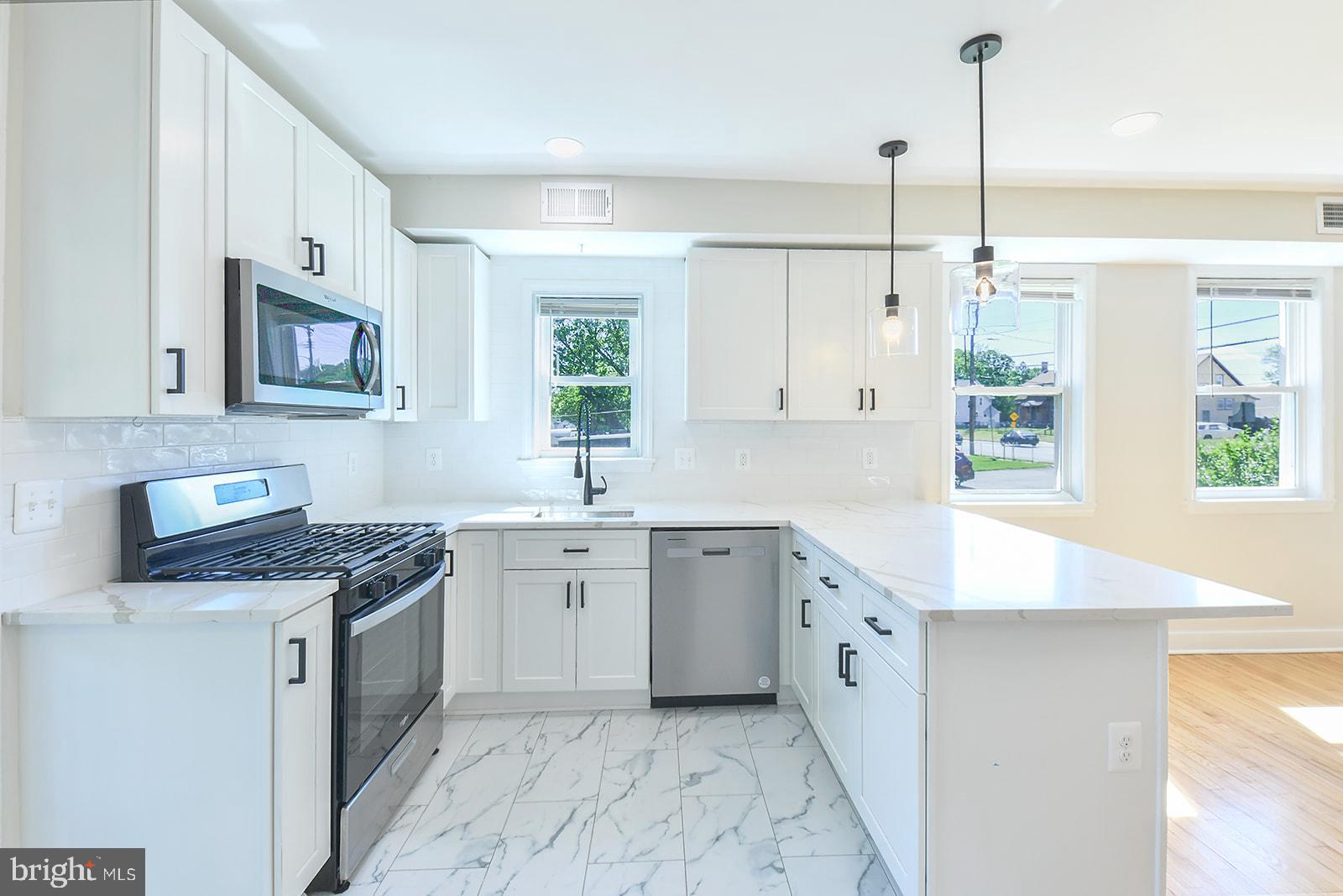 GWYNN OAK - Residential