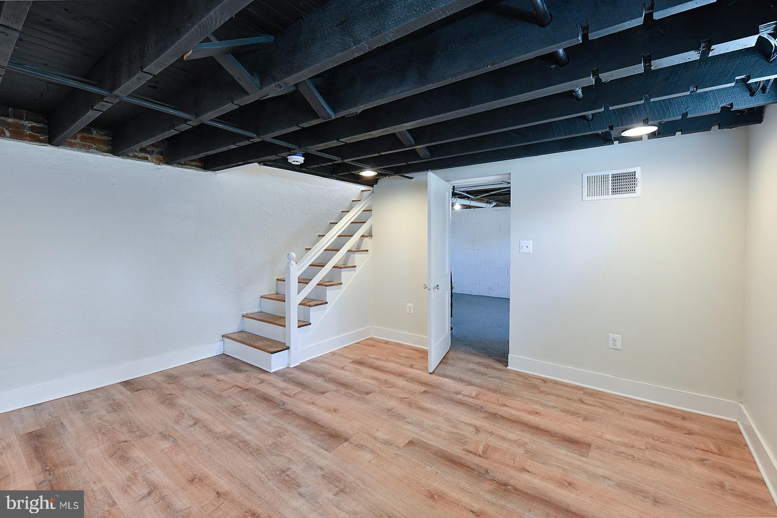 GWYNN OAK - Residential