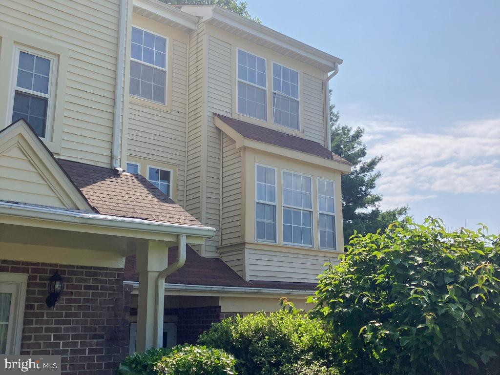 1 SURRY COURT