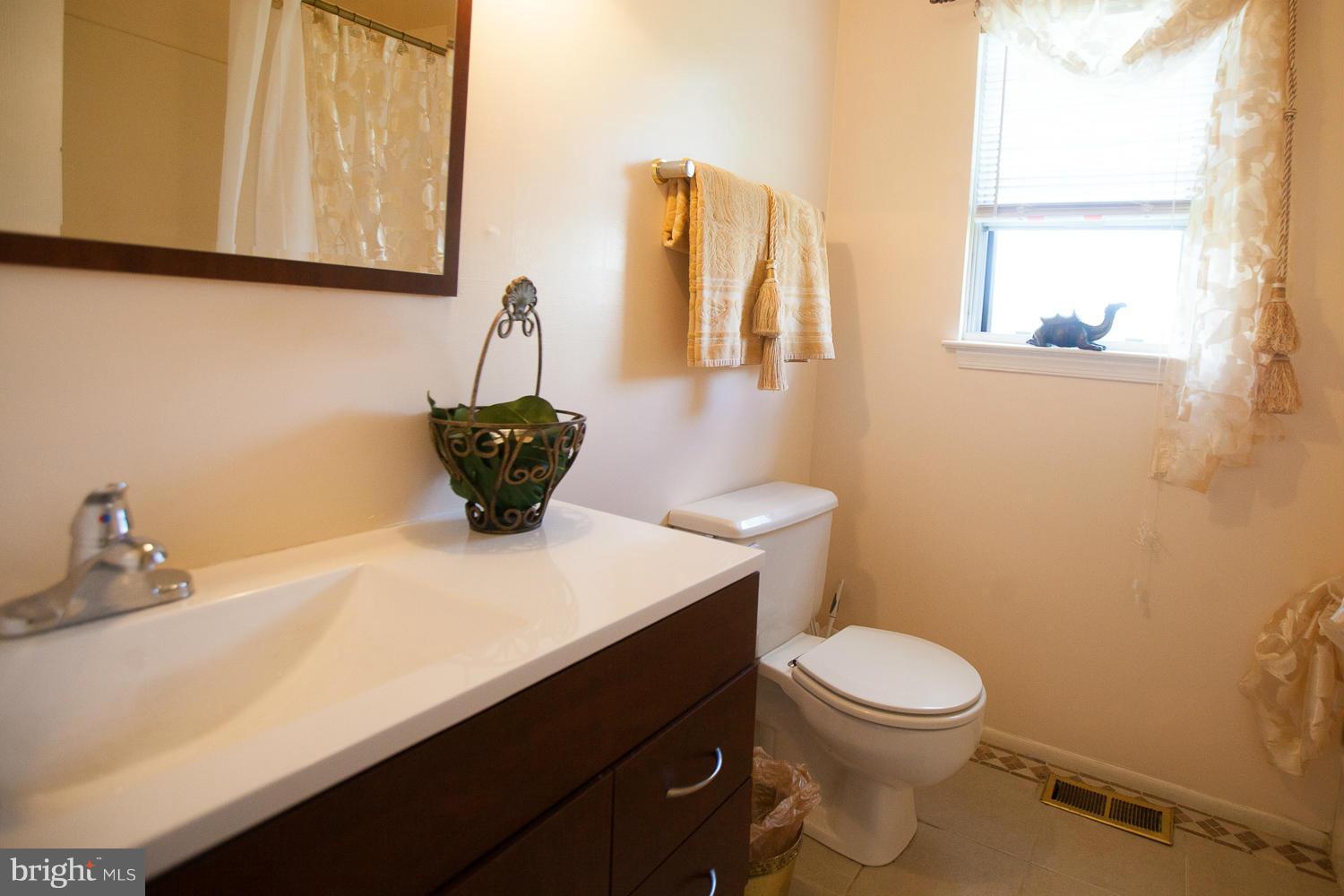 NEW ORCHARD ESTATES - Residential