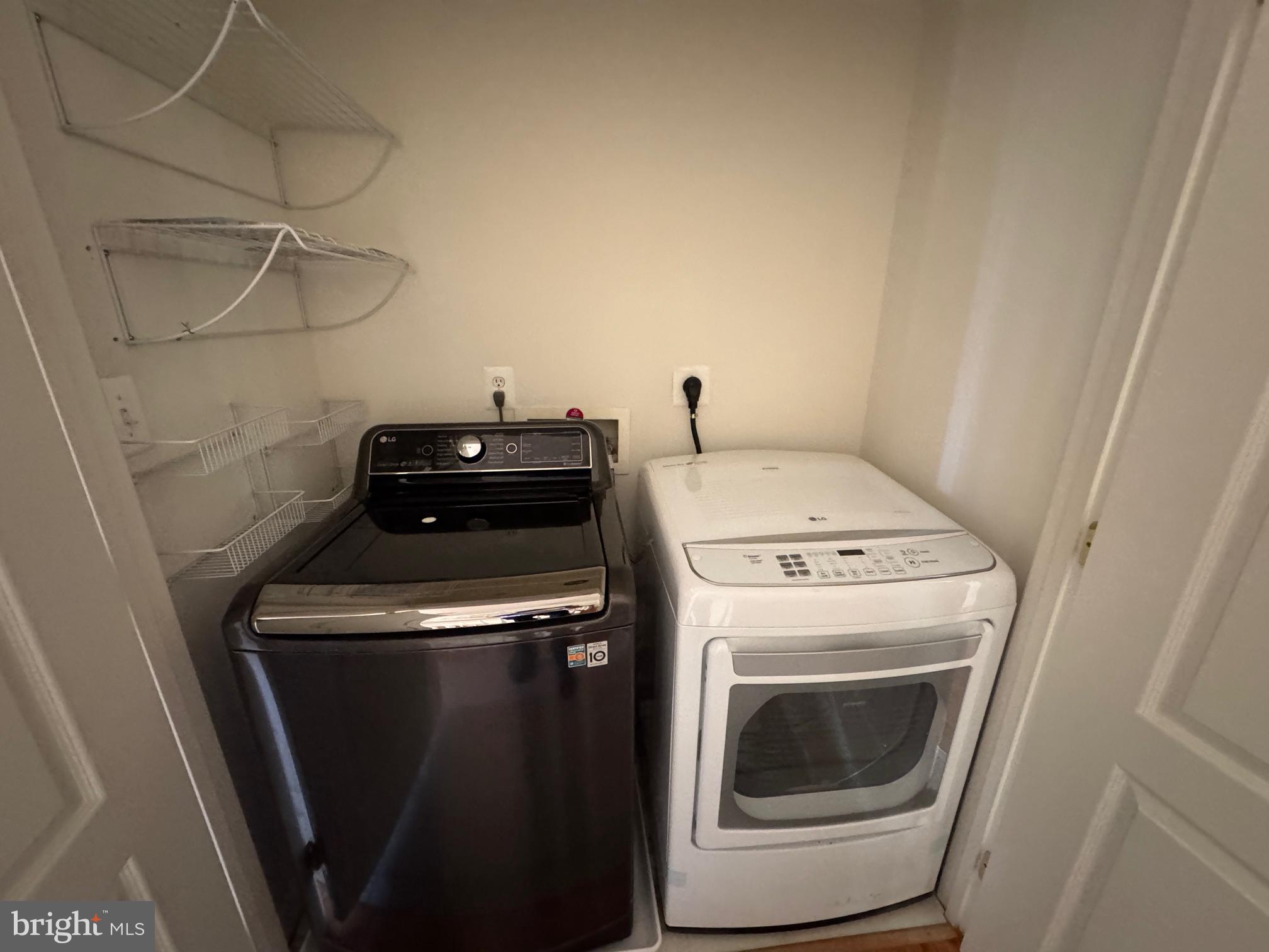 MCLEAN RIDGE - Residential Lease