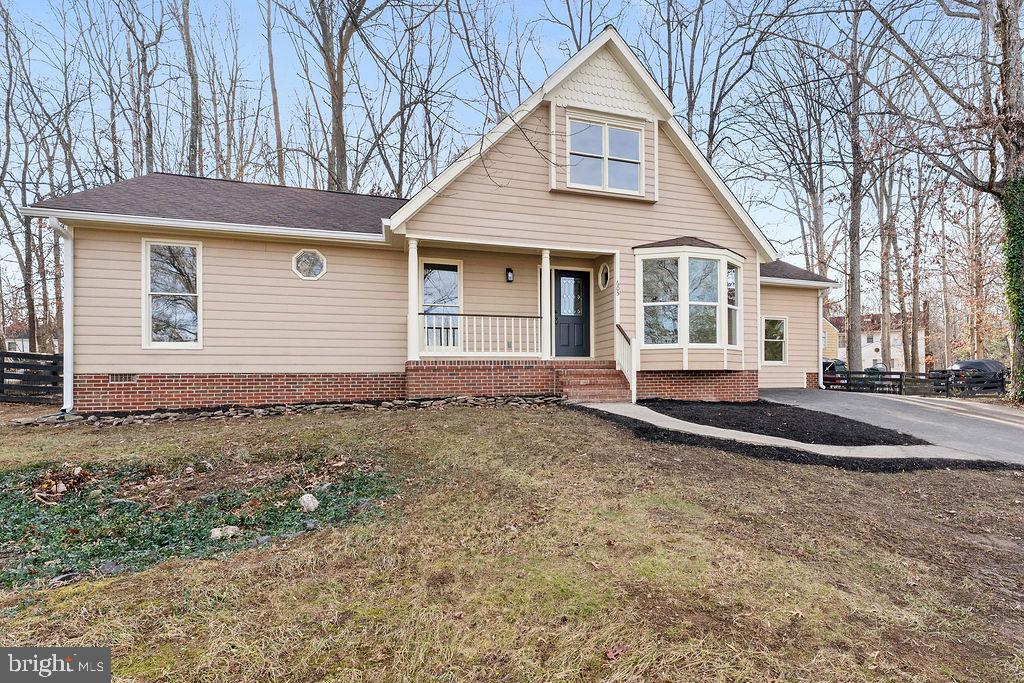 605 LAMPLIGHTER DRIVE