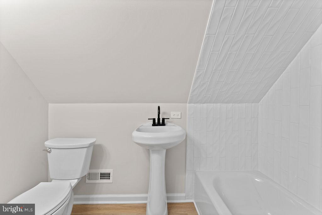 STONEWALL ESTATES - Residential