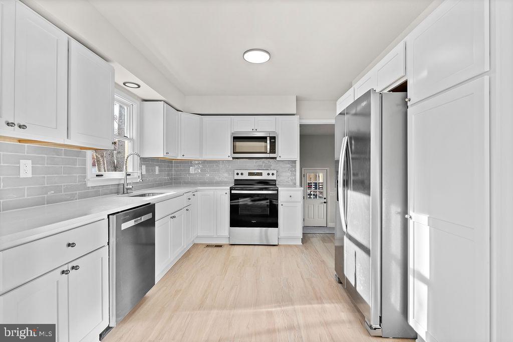 STONEWALL ESTATES - Residential