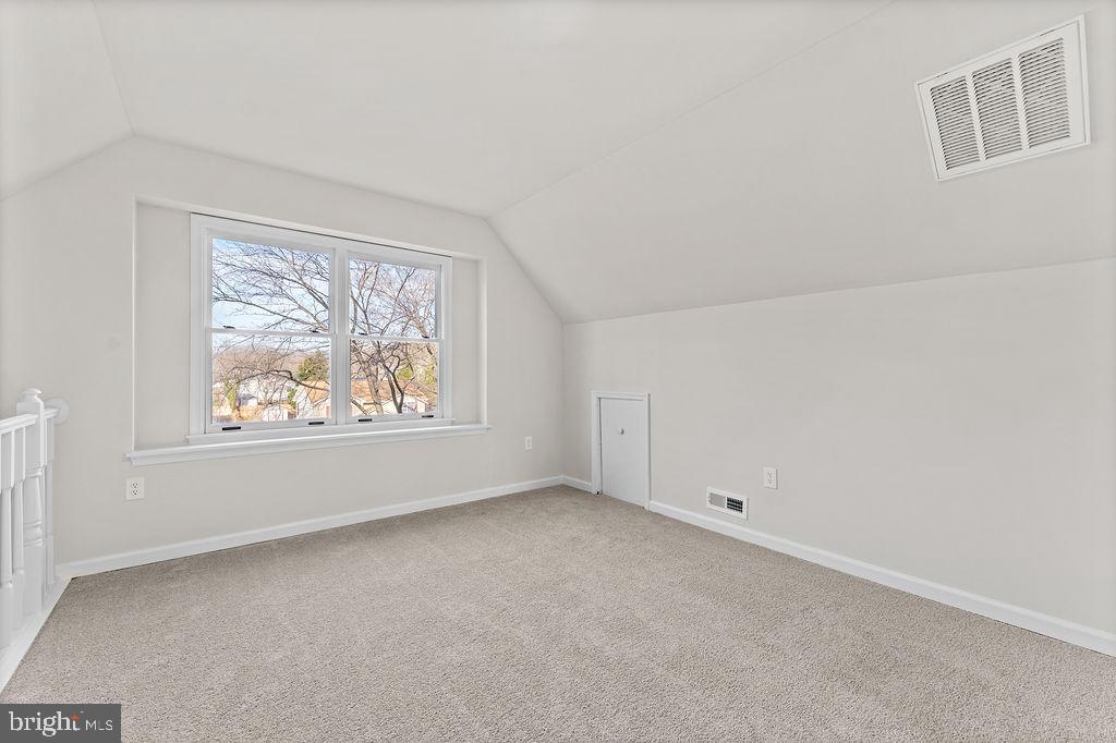 STONEWALL ESTATES - Residential