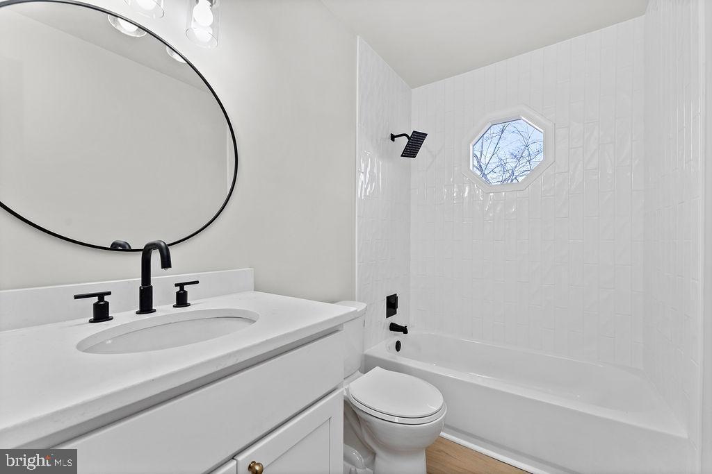 STONEWALL ESTATES - Residential