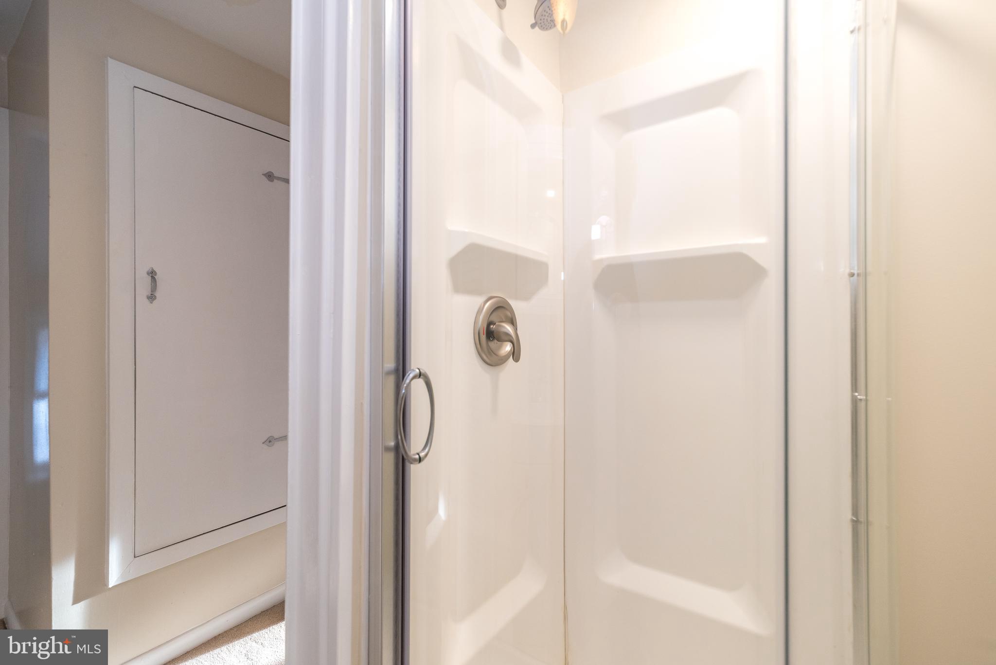 NORRISTOWN - Residential