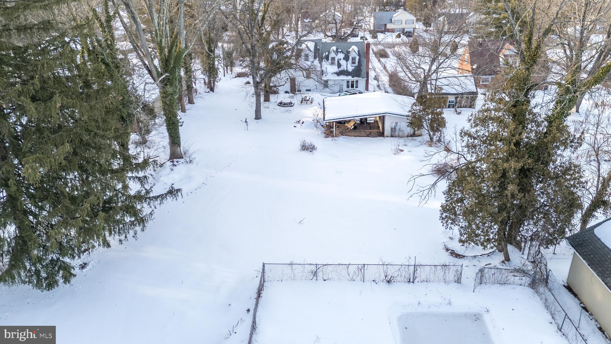 NORRISTOWN - Residential