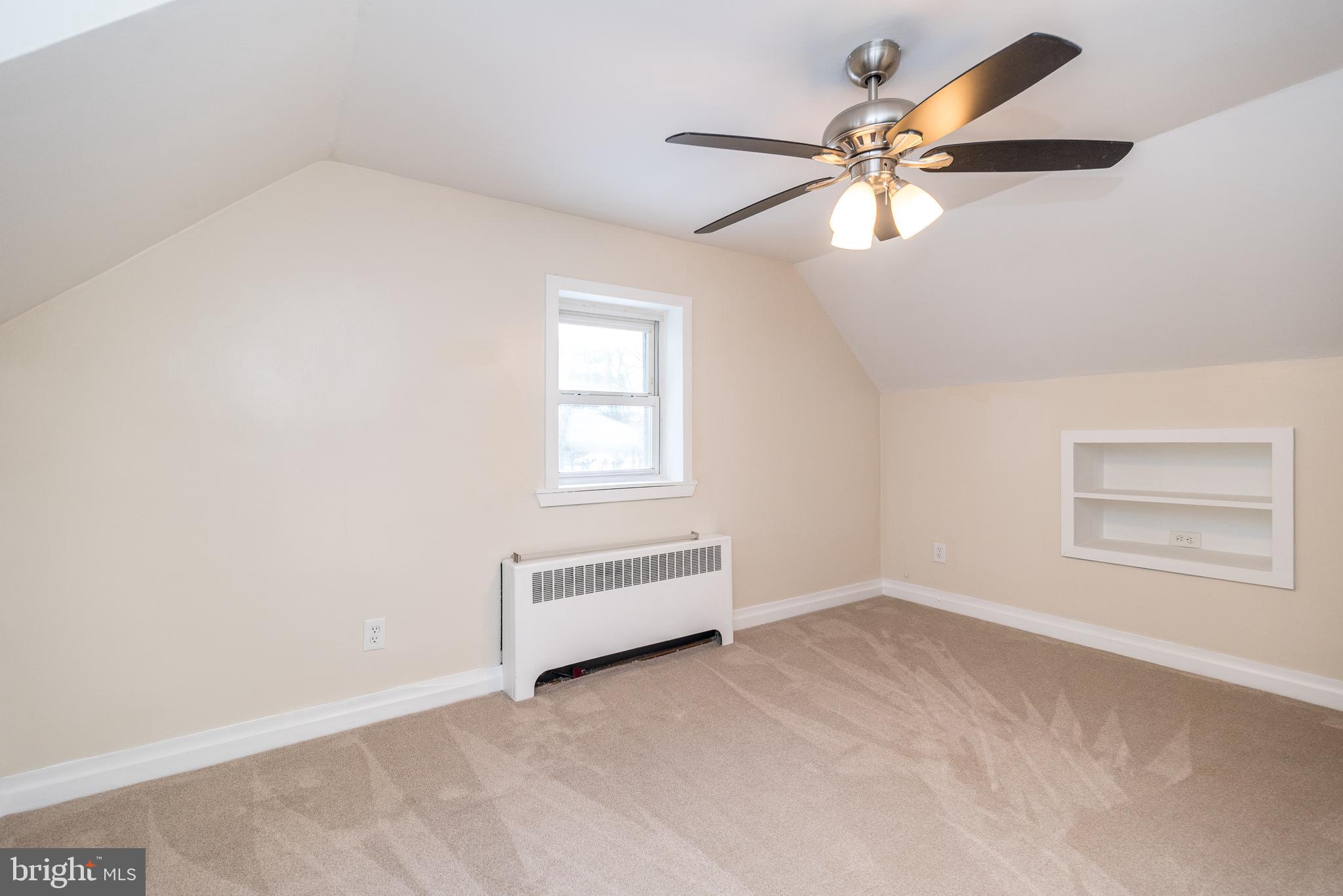 NORRISTOWN - Residential