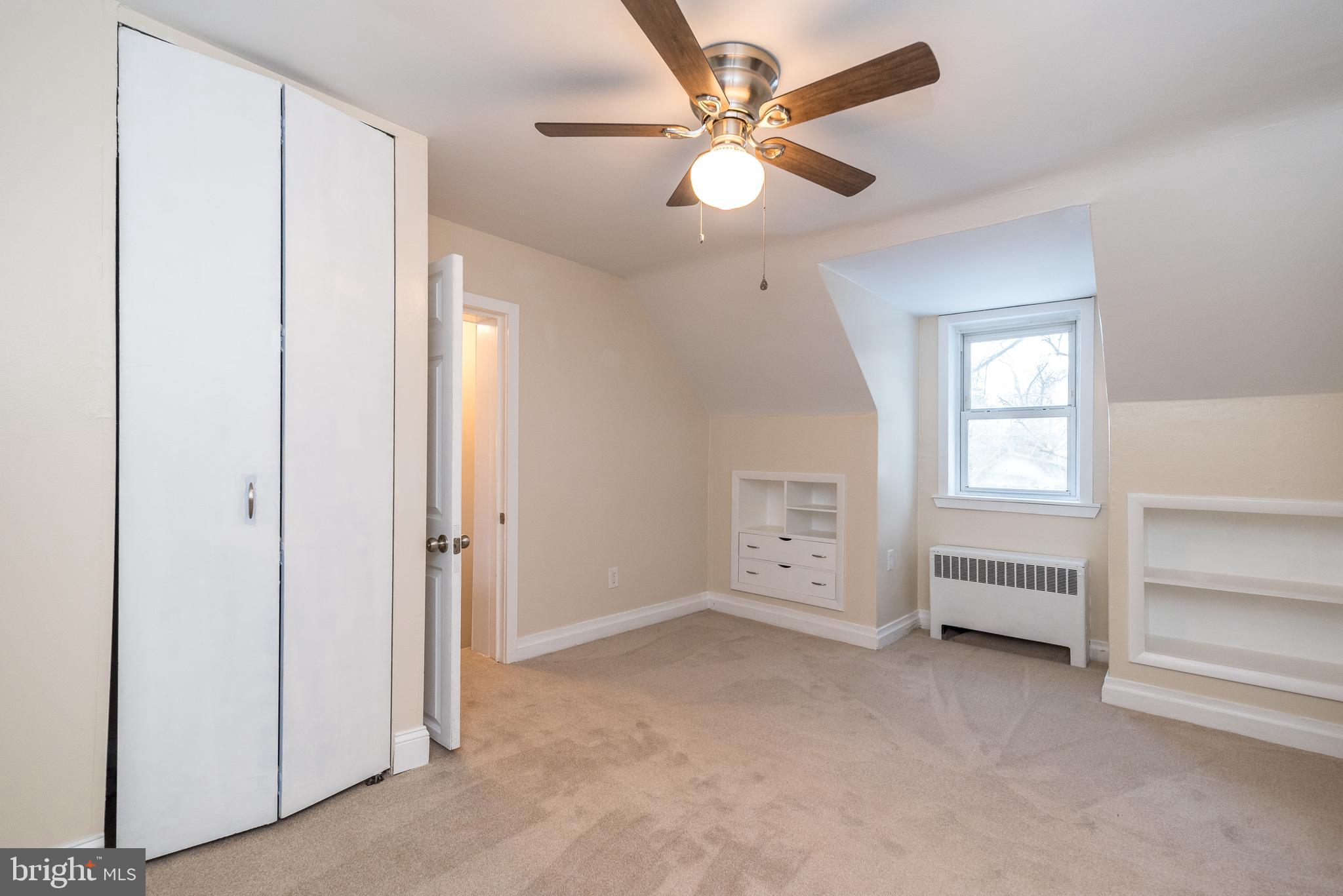 NORRISTOWN - Residential