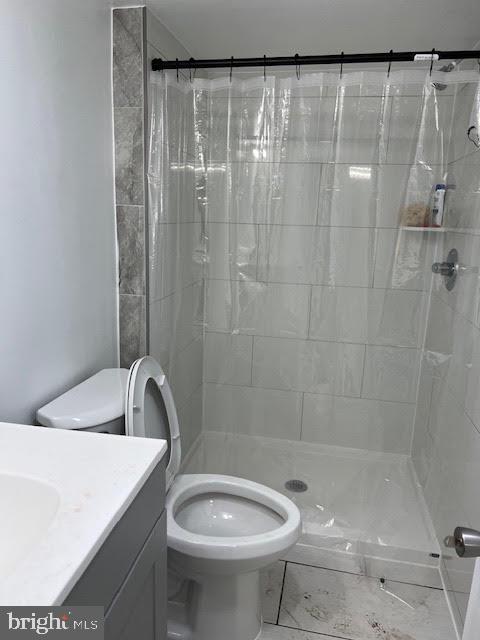 FLORIS DOWNS - Residential Lease