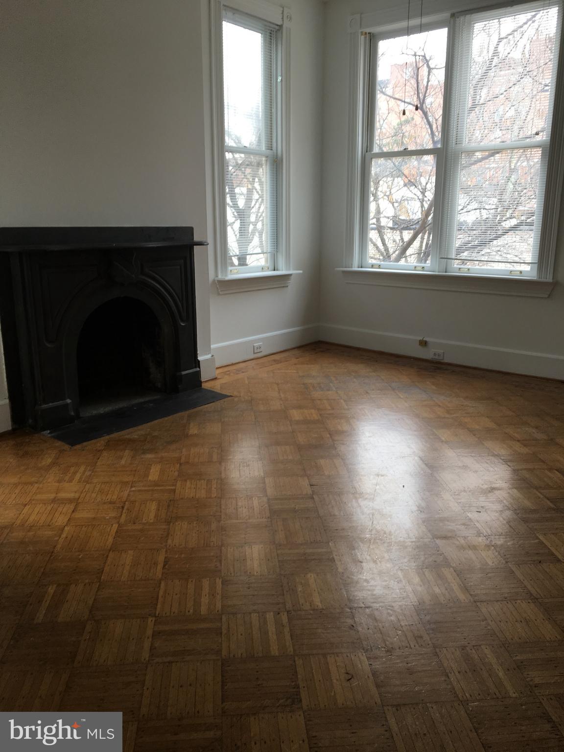 MOUNT VERNON PLACE HISTORIC DISTRICT - Residential Lease