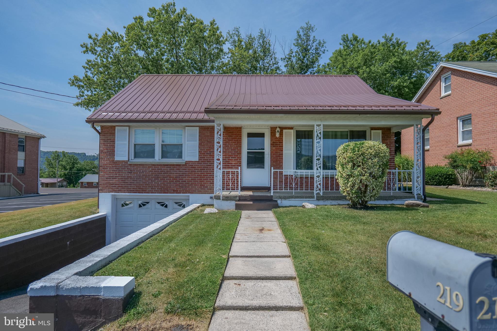 MAPLESIDE - Residential