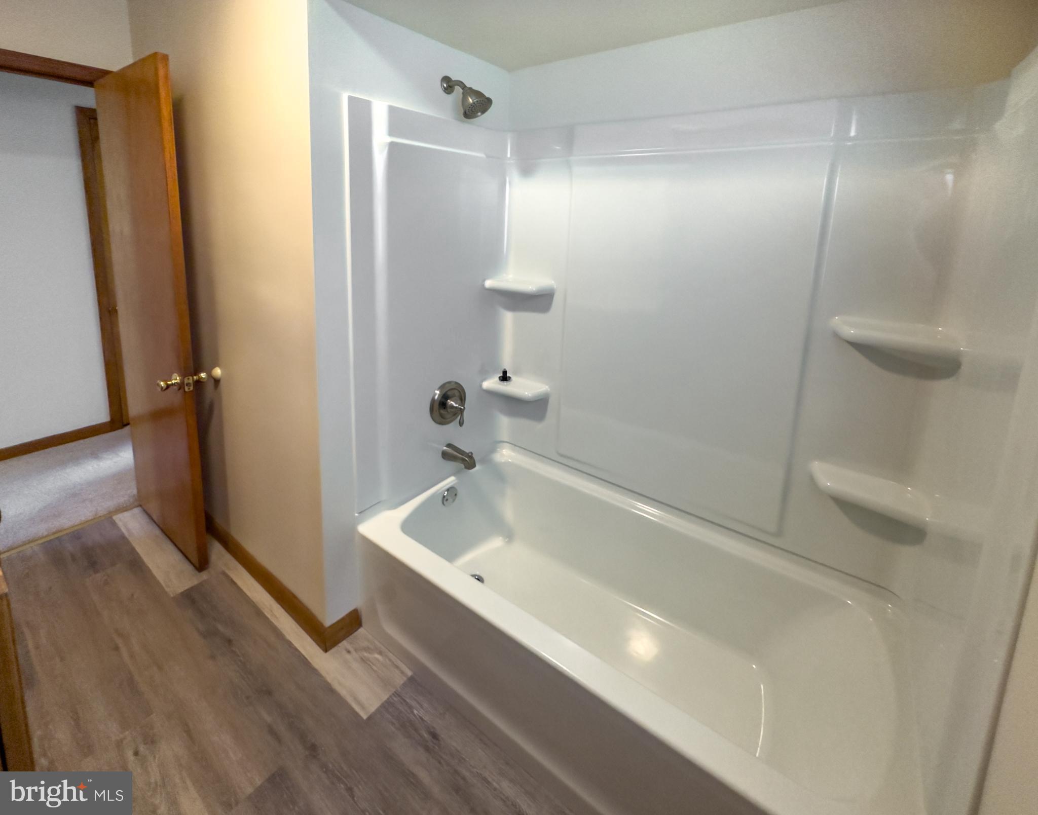 MAPLESIDE - Residential