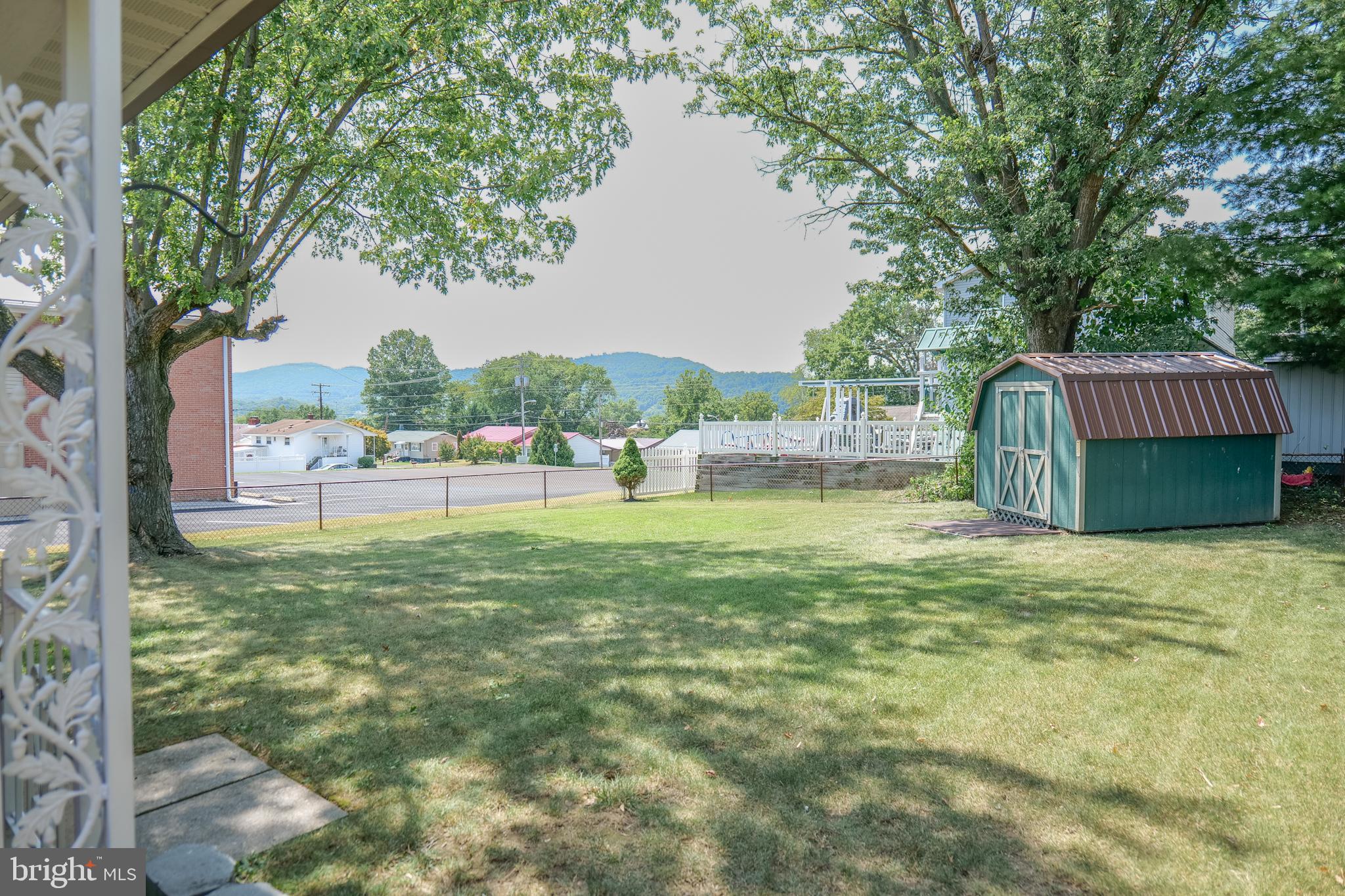 MAPLESIDE - Residential